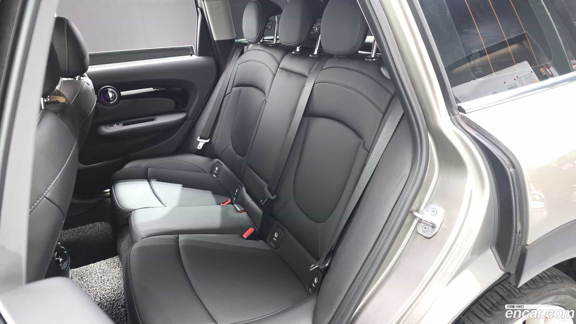 Clubman Mini 2019.1-OPTION-016