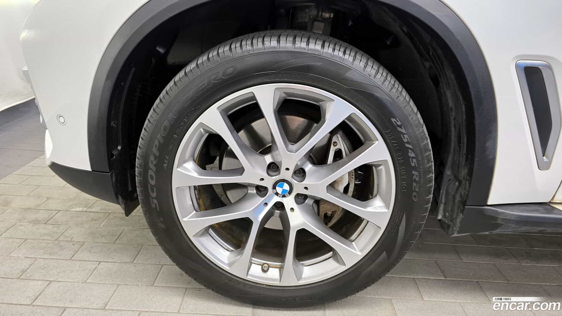 X5 BMW 2021.2-OUTER-005