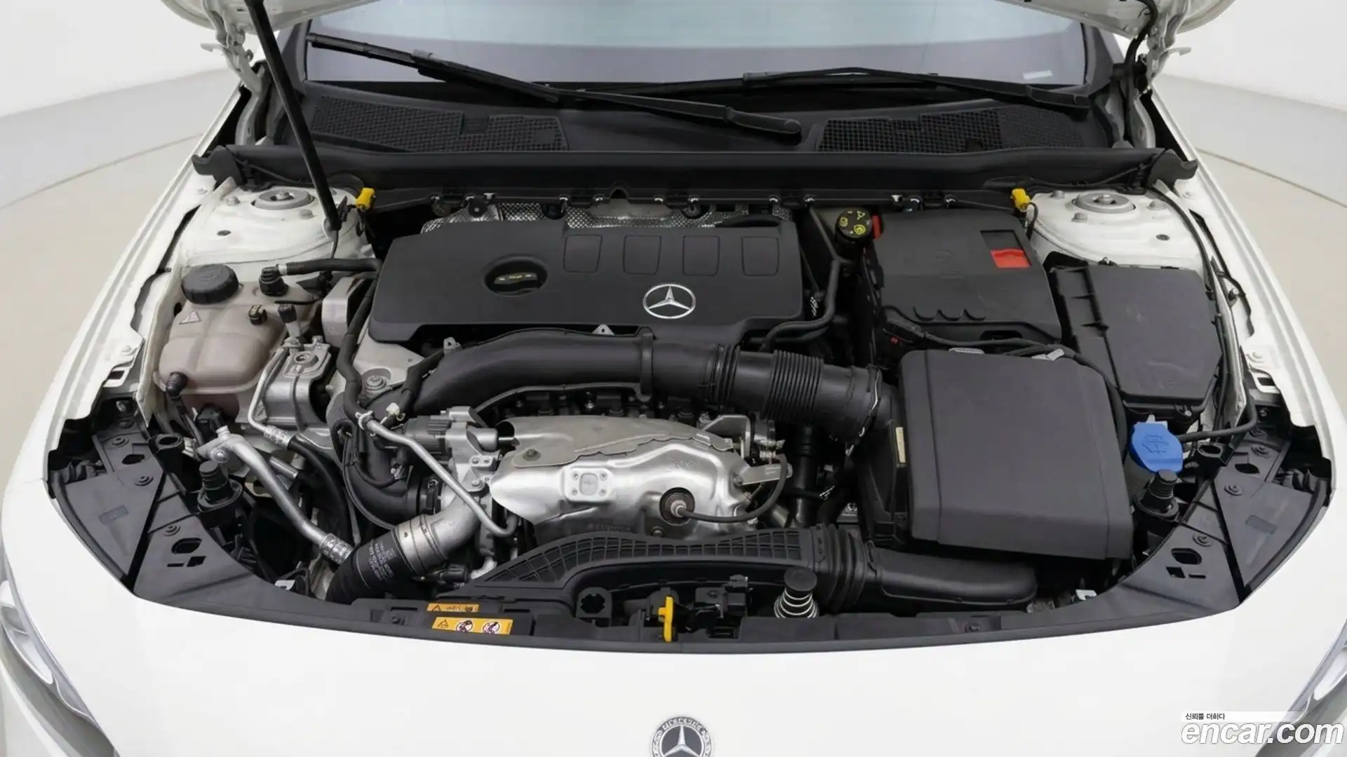 A-Class Mercedes-Benz 2021.1-OUTER-006