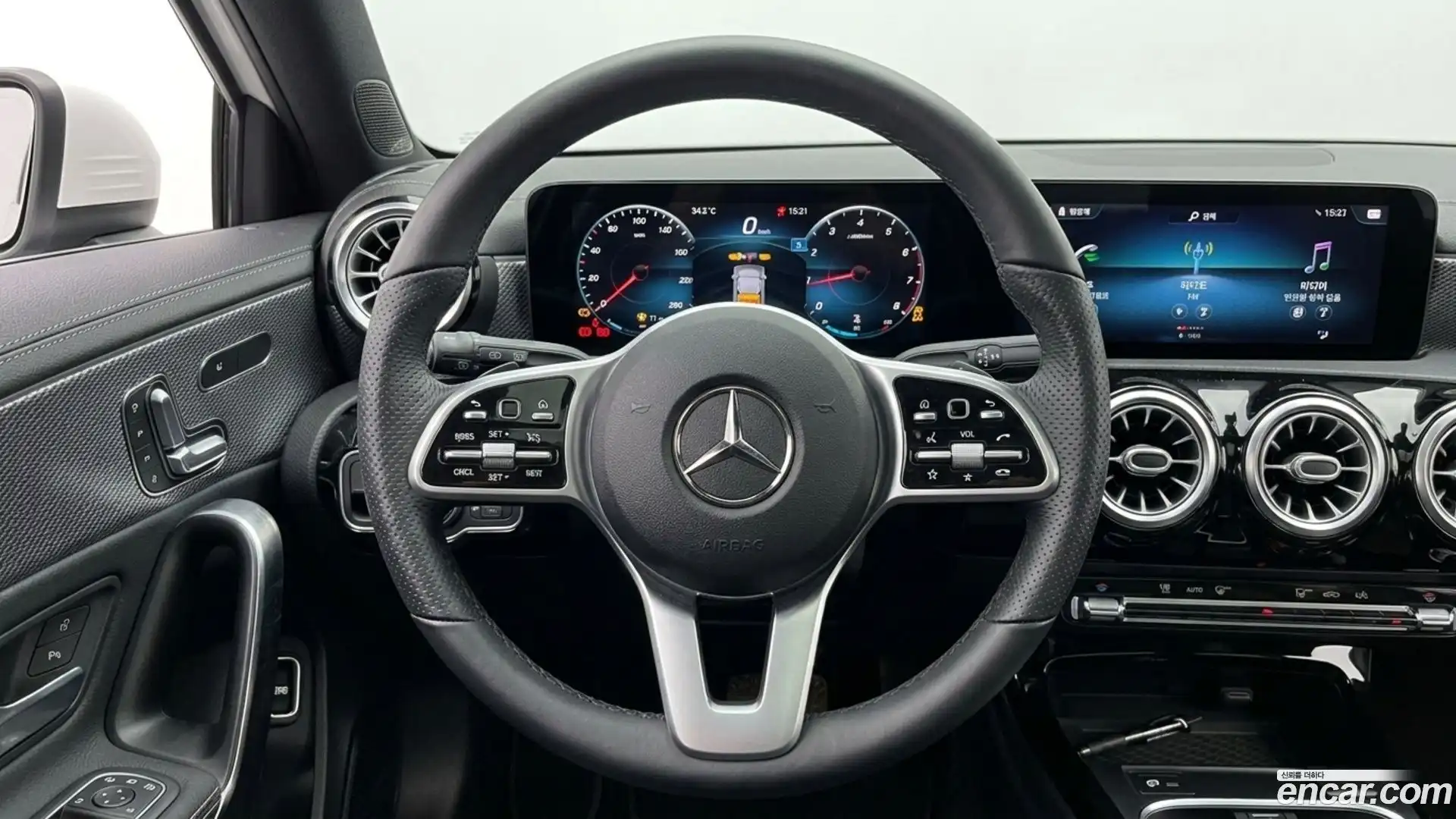 A-Class Mercedes-Benz 2021.1-INNER-008