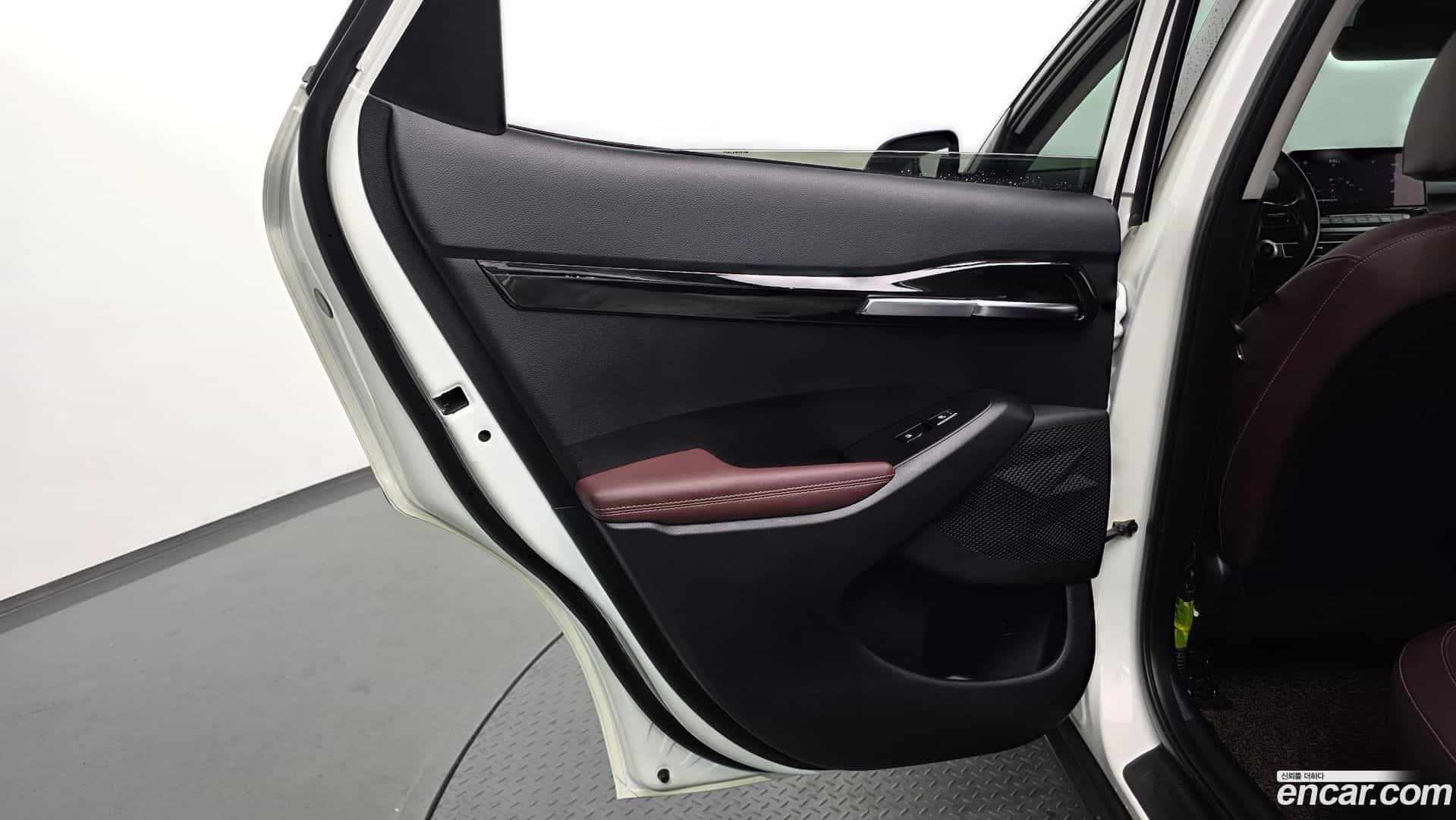 Seltos Kia 2021.6-INNER-035