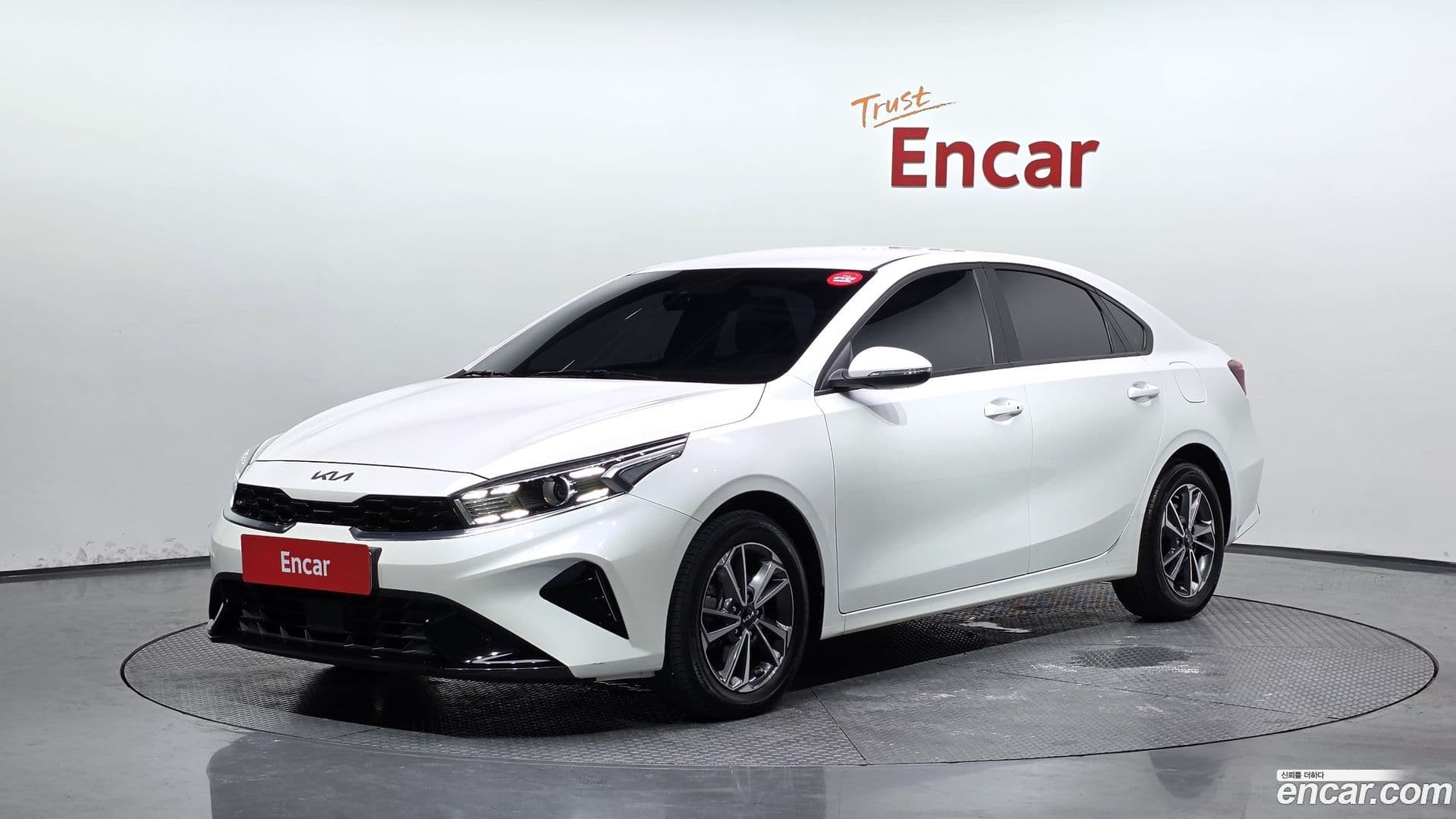 Main__Slider__Photo:K3 Kia 2022.4-0
