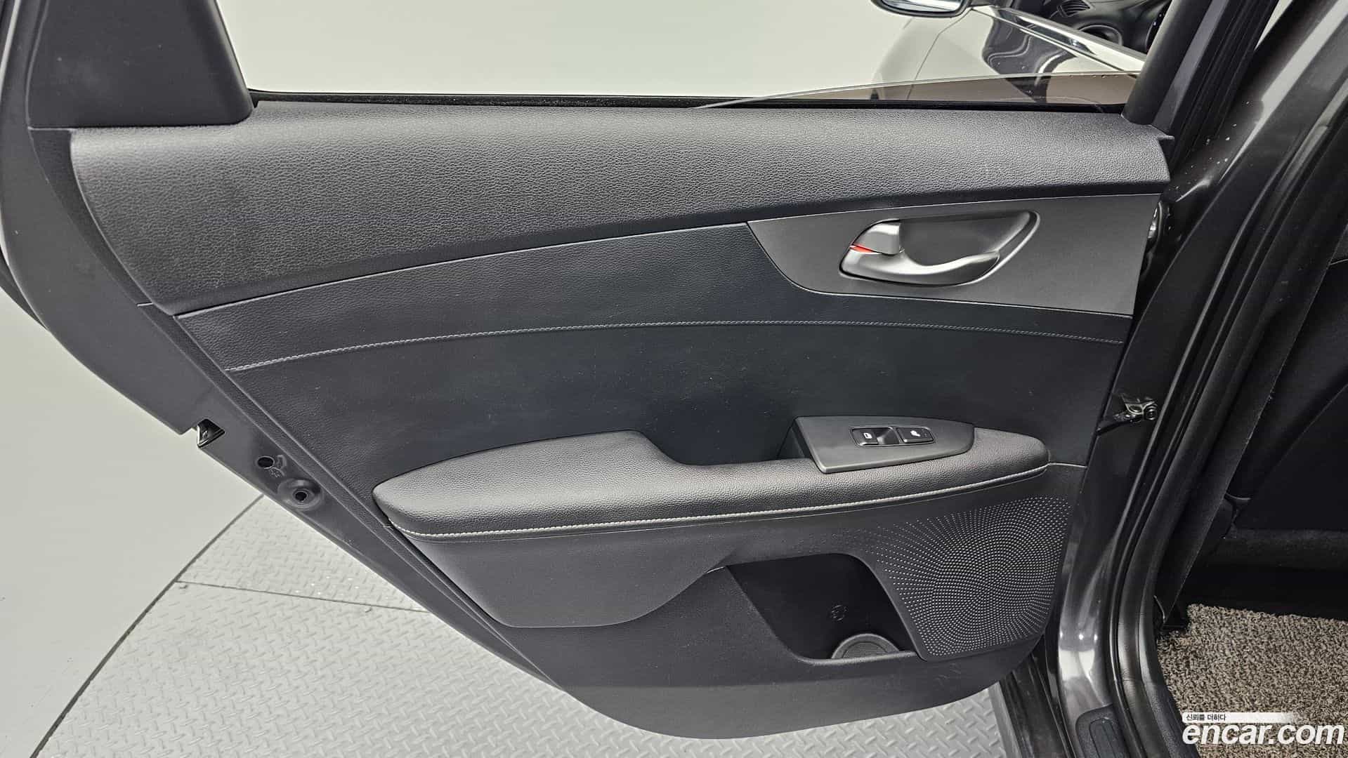 K3 Kia 2019.6-INNER-035