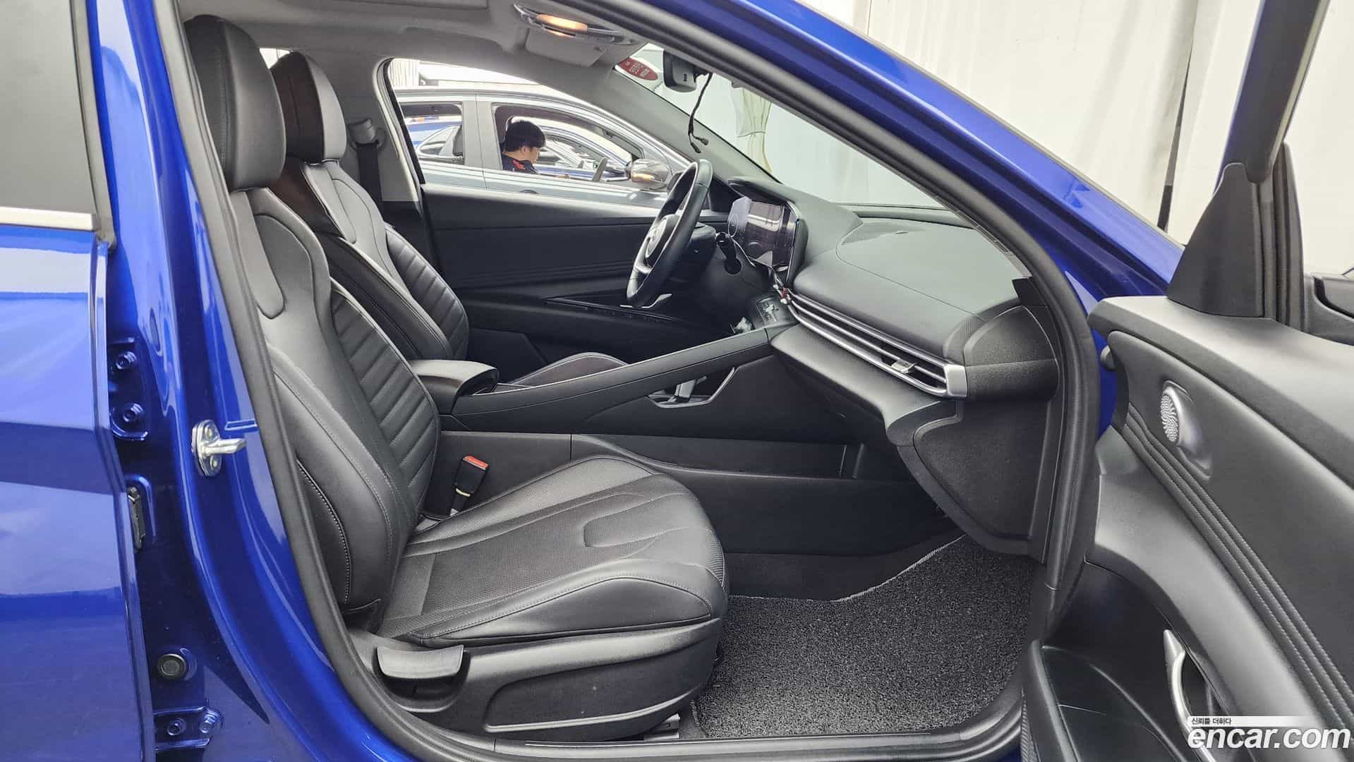 AVANTE Hyundai 2020.9-OPTION-015