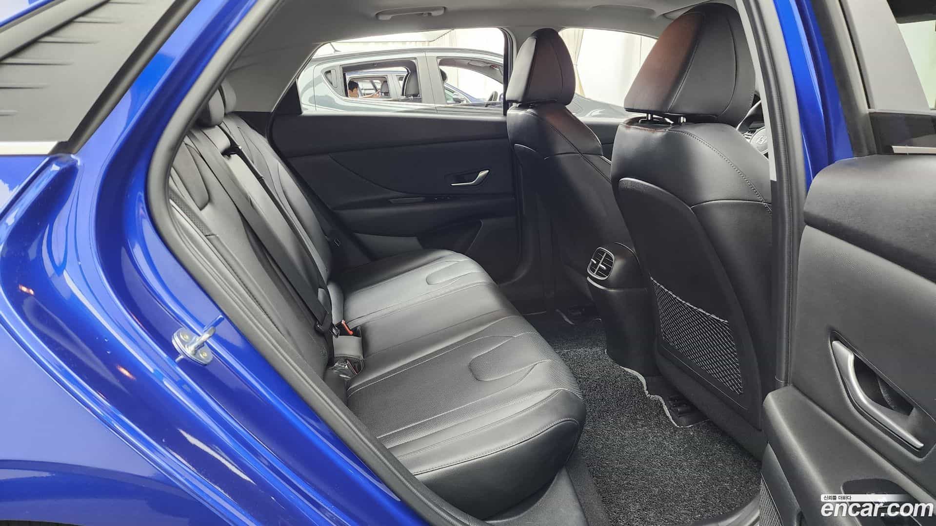 AVANTE Hyundai 2020.9-OPTION-016