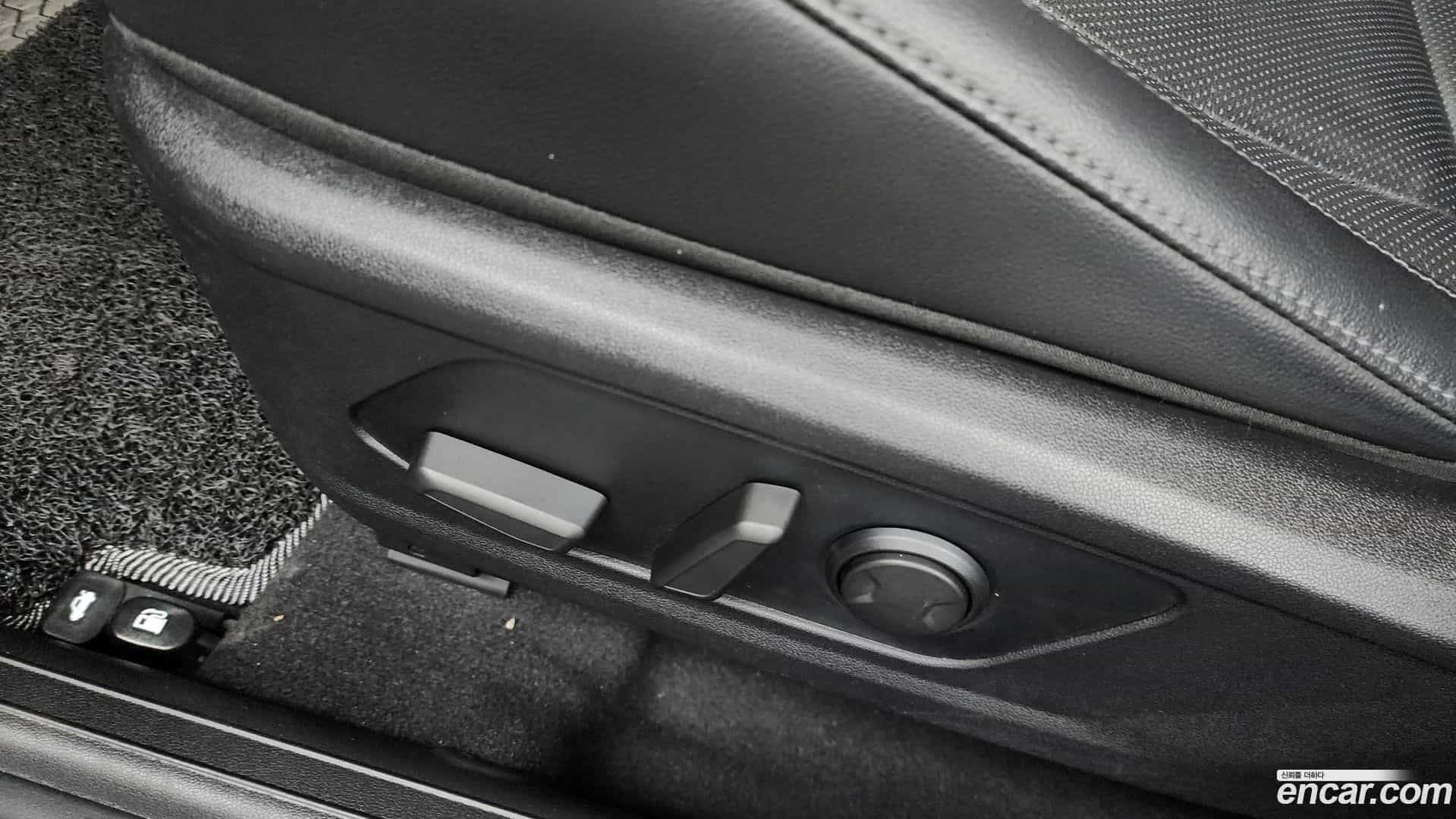 AVANTE Hyundai 2020.9-OPTION-044