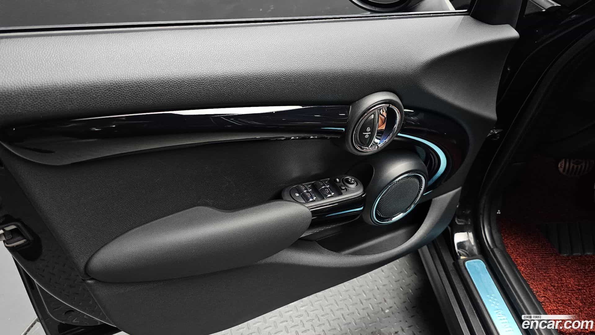 Cooper Mini 2018.7-INNER-034