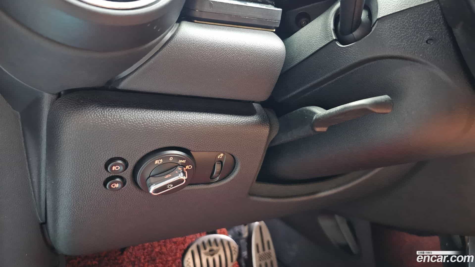 Cooper Mini 2018.7-OPTION-041
