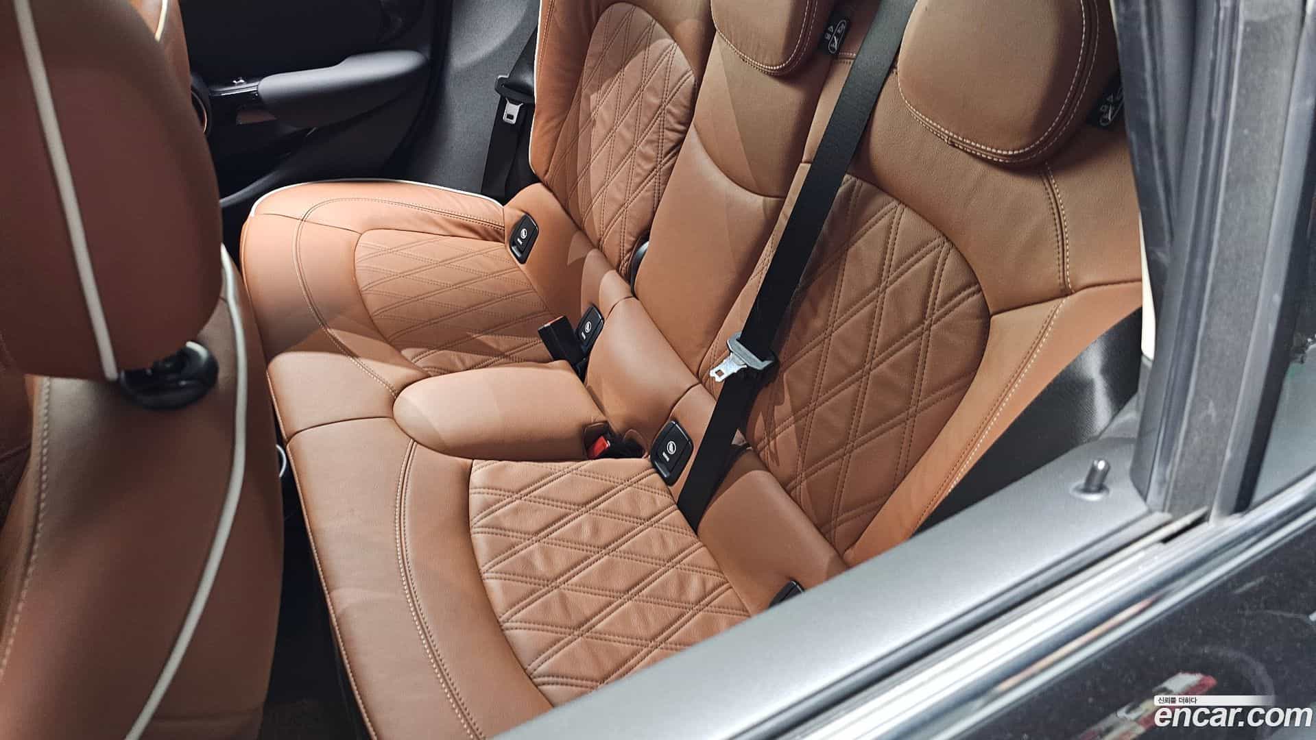Cooper Mini 2018.7-OPTION-045
