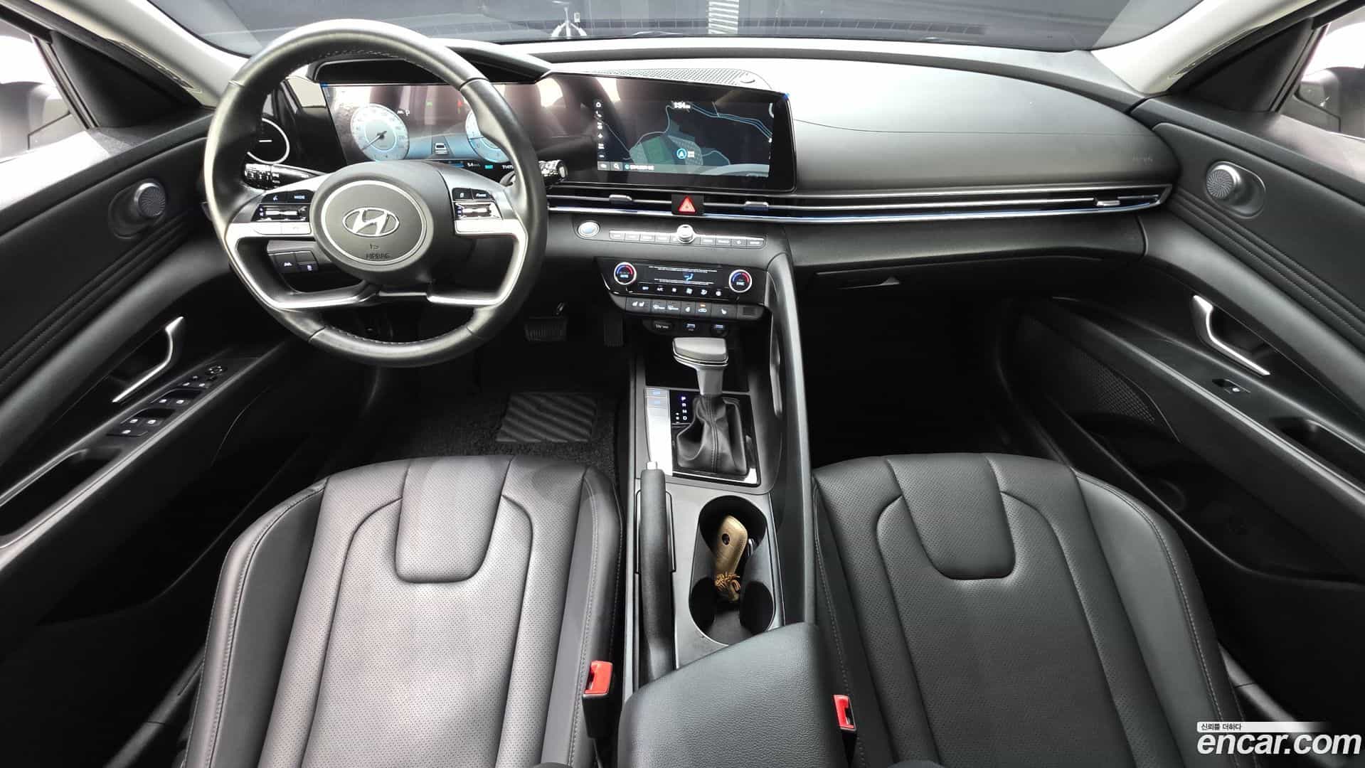 AVANTE Hyundai 2020.3-INNER-007