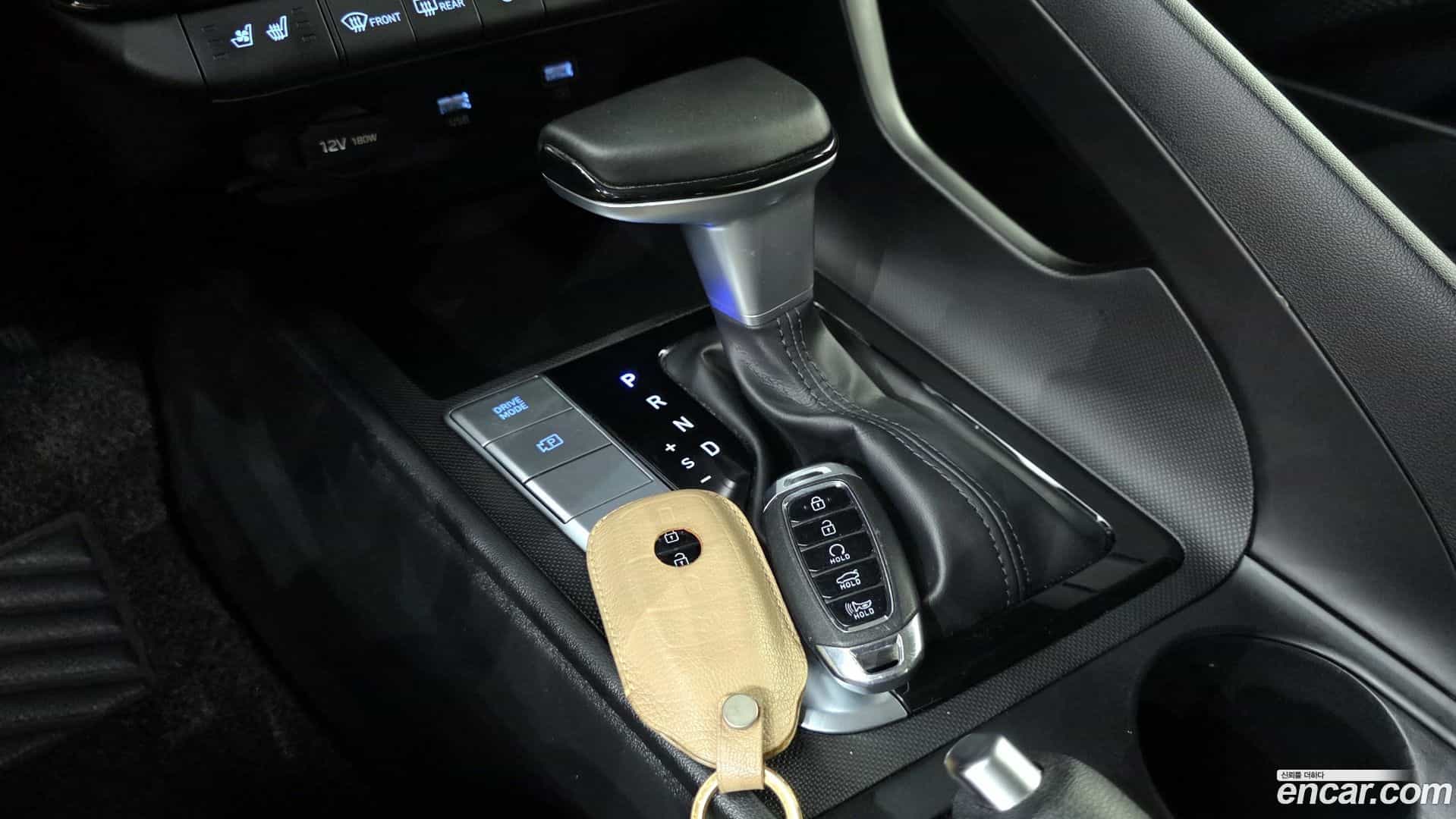 AVANTE Hyundai 2020.3-INNER-009