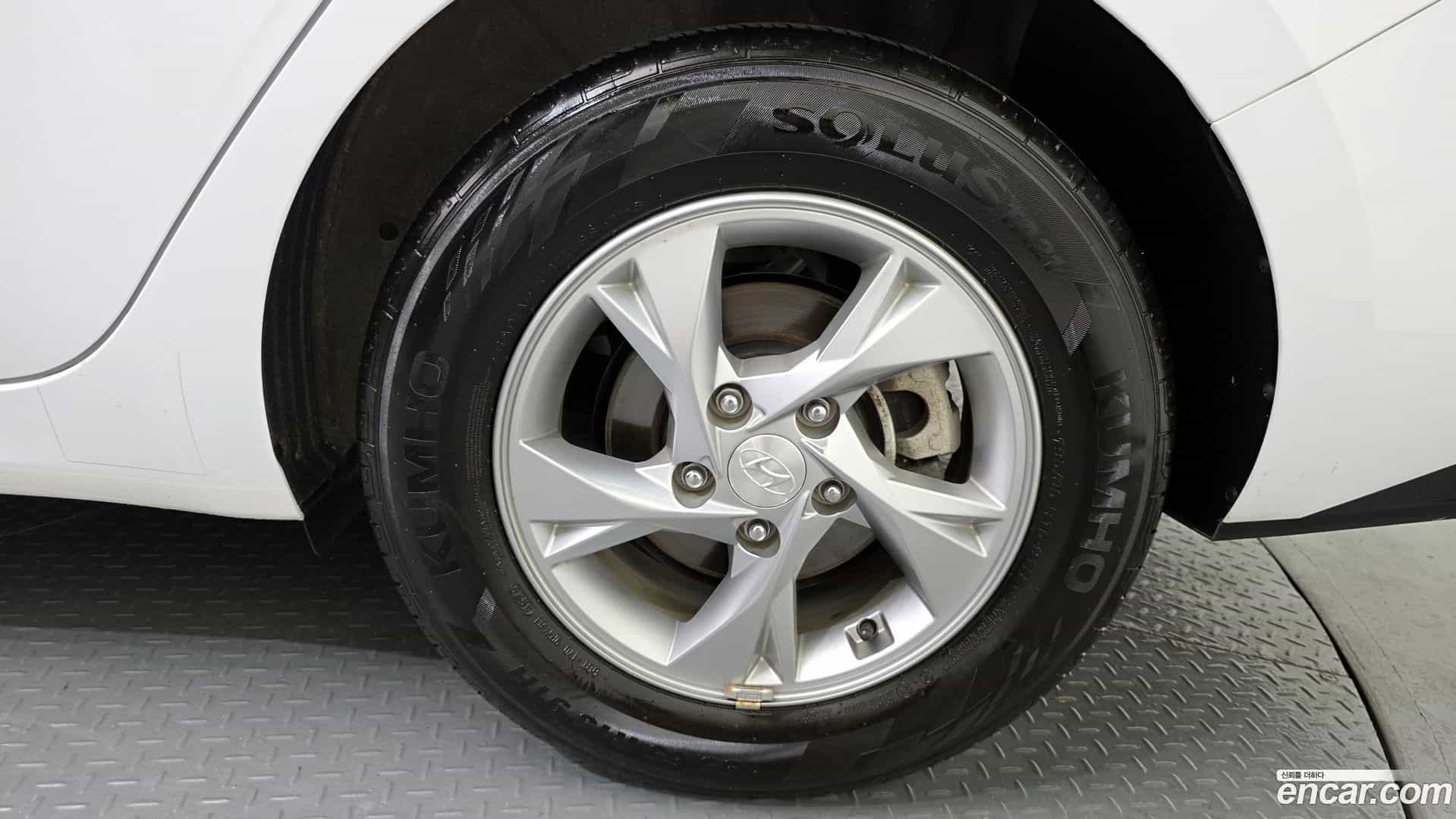 AVANTE Hyundai 2020.3-OUTER-031