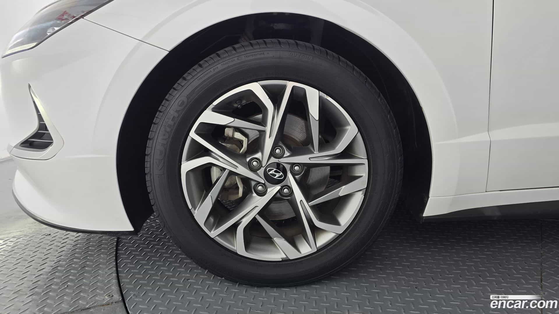 Sonata Hyundai 2019.3-OUTER-005