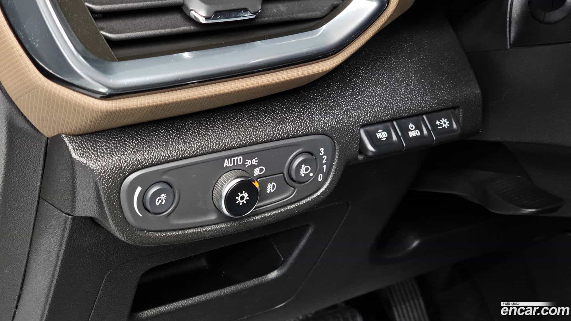 Trailblazer Chevrolet 2021.4-OPTION-018