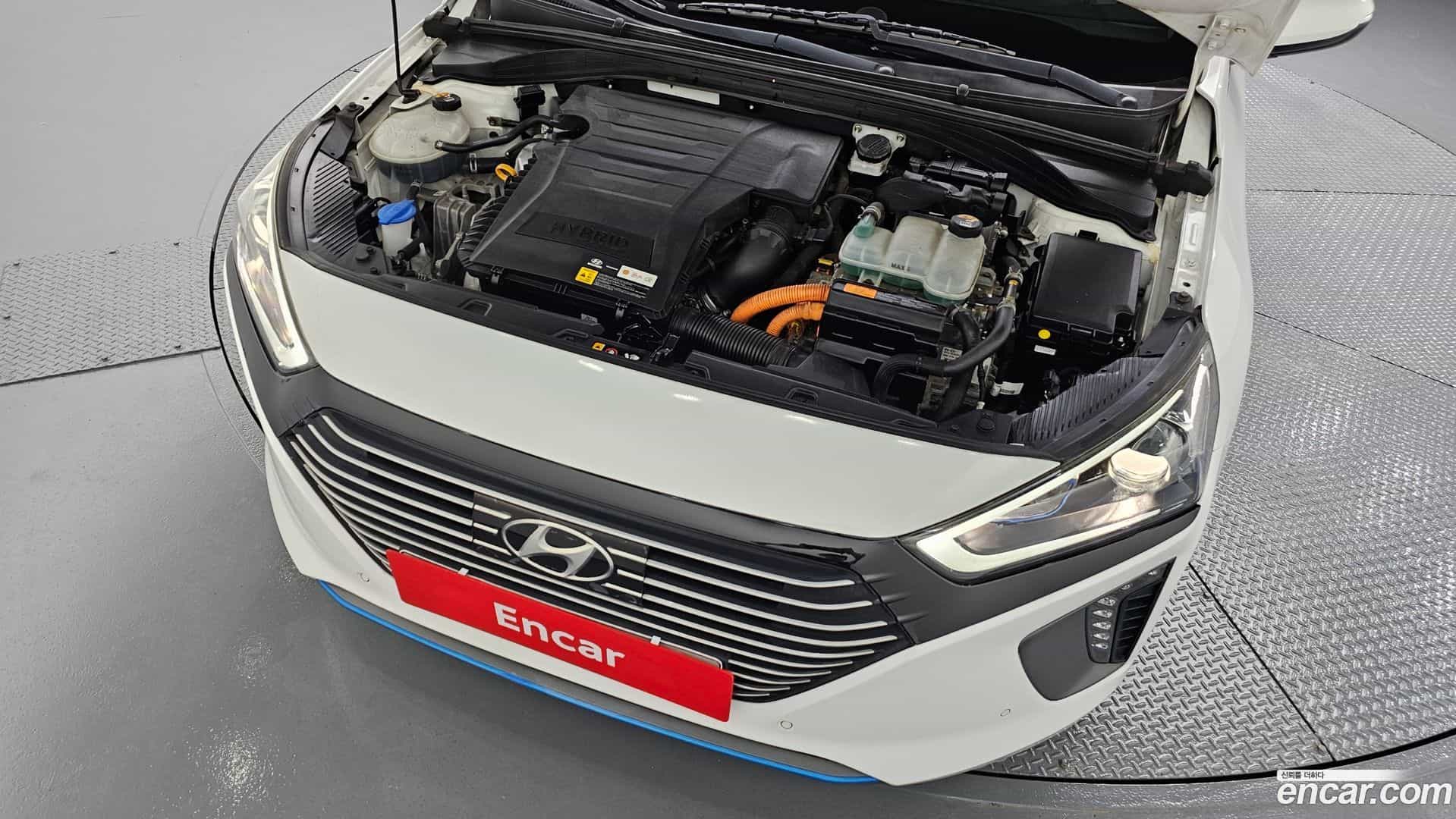 Ioniq Hyundai 2016.1-OUTER-006