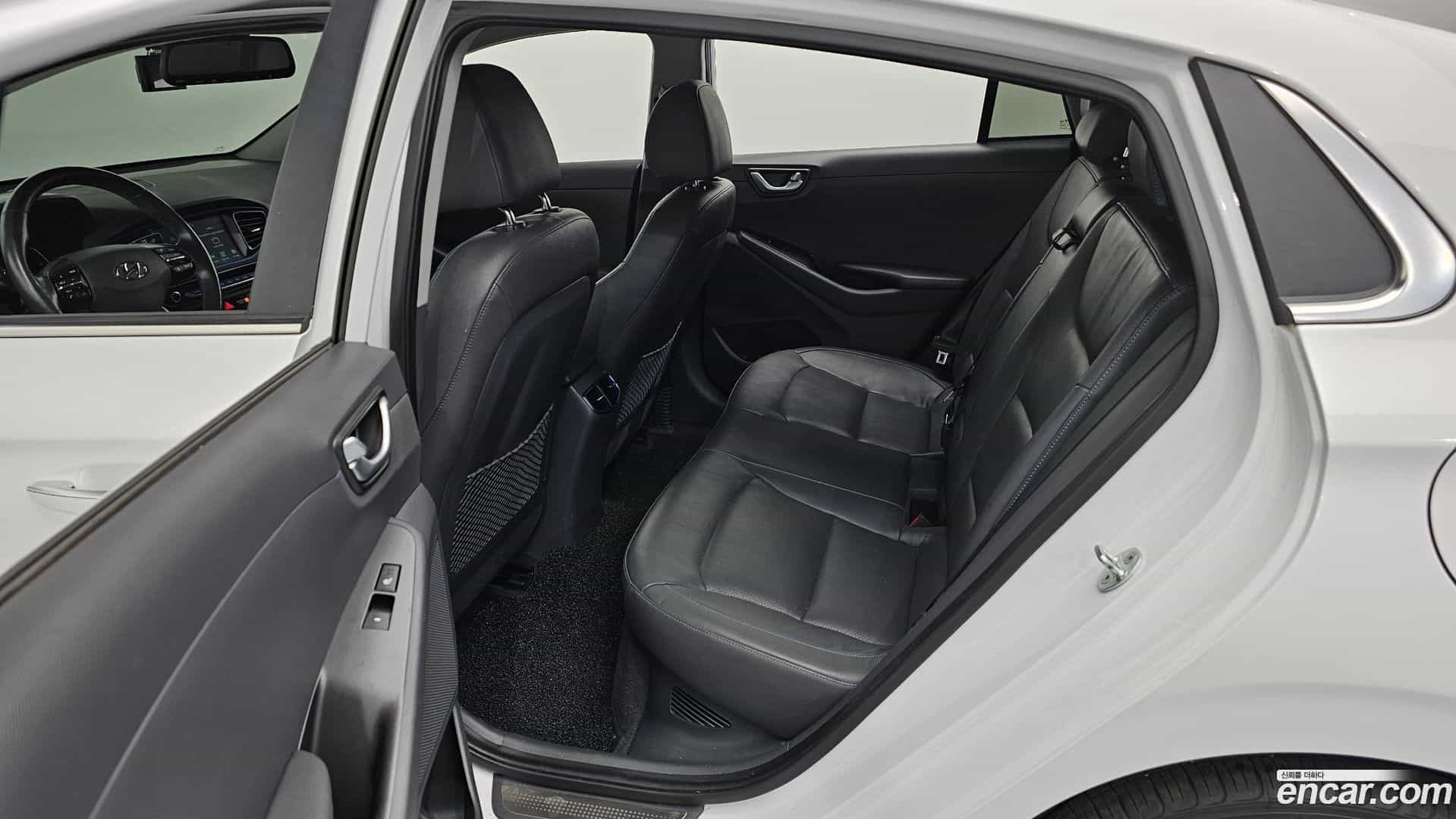 Ioniq Hyundai 2016.1-OPTION-016
