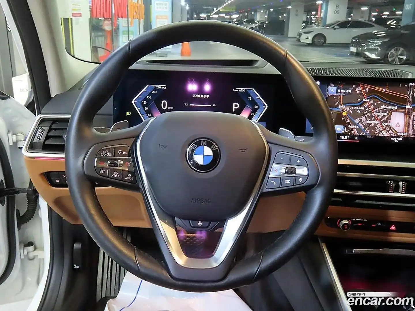 3-Series BMW 2023.5-INNER-008