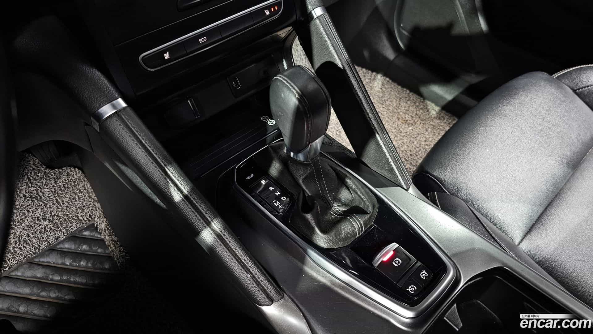 QM6 Renault Korea 2020.0-INNER-009