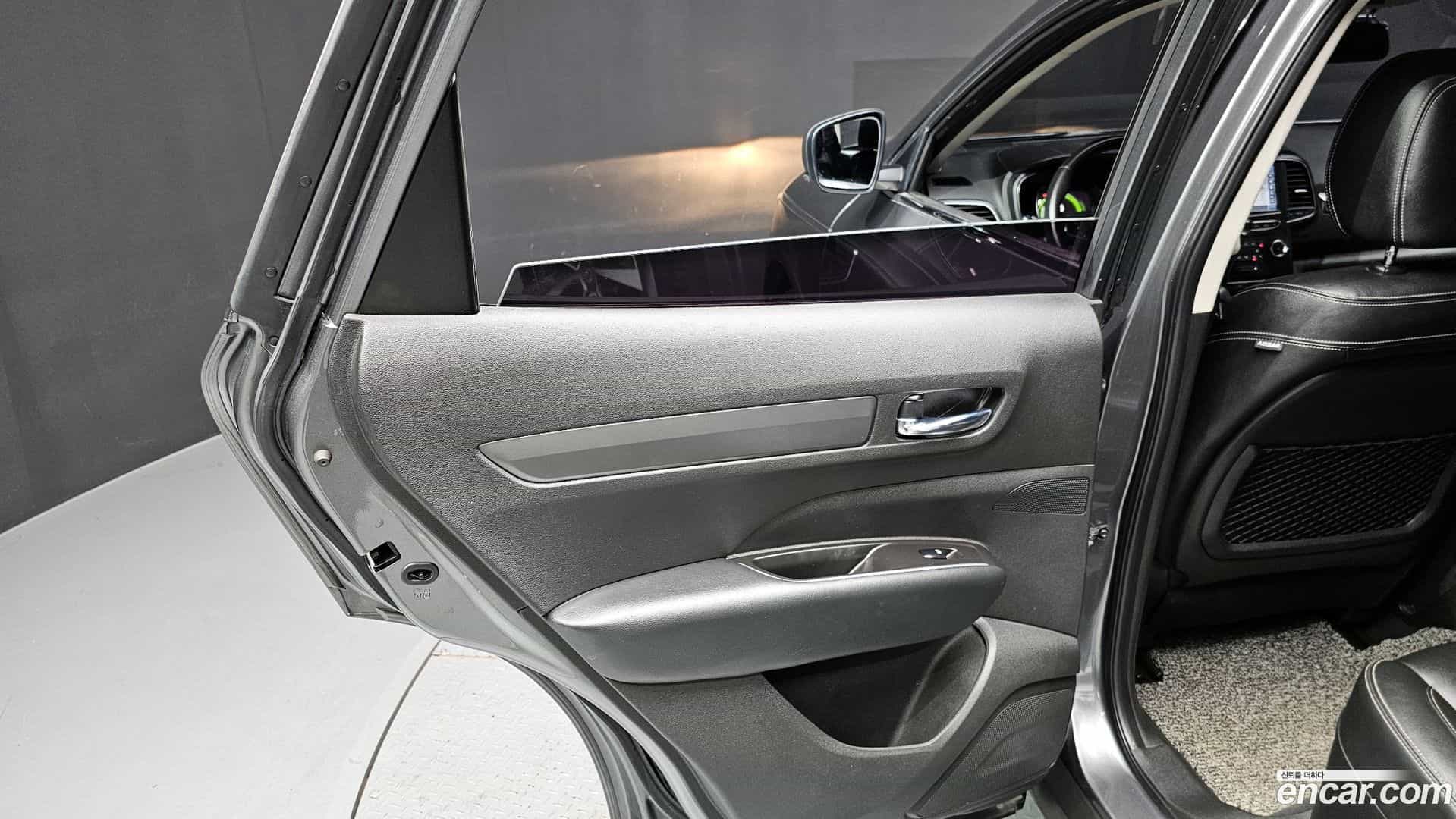 QM6 Renault Korea 2020.0-INNER-035