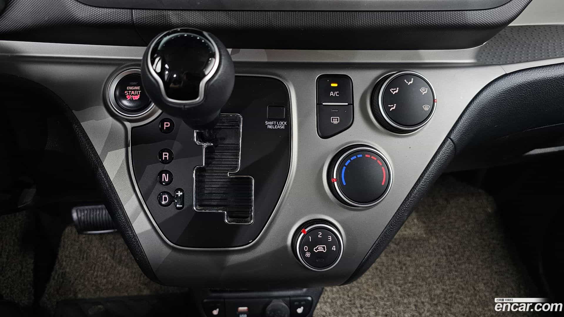 RAY Kia 2021.4-INNER-009