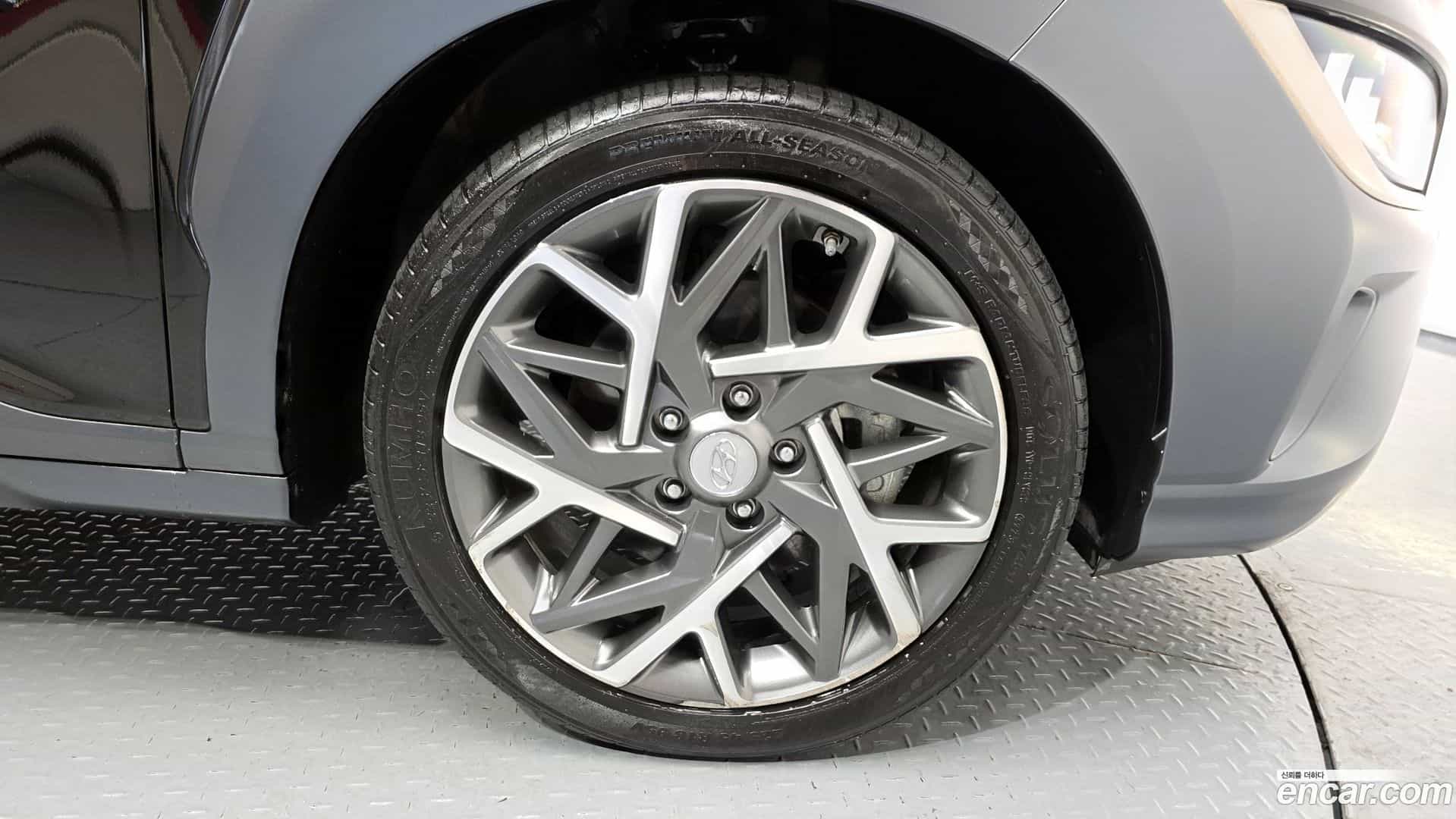 Kona Hyundai 2021.1-OUTER-031