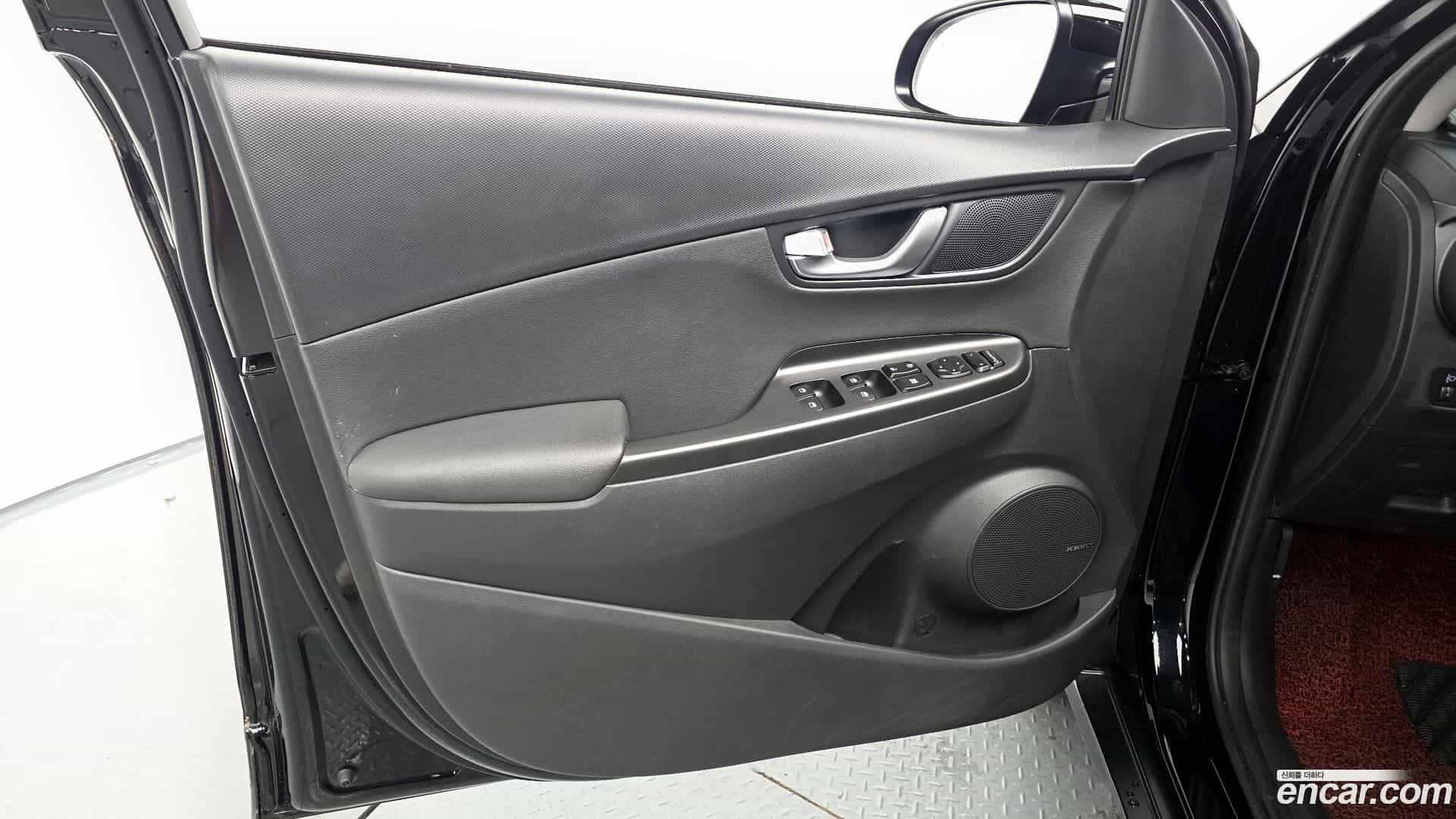 Kona Hyundai 2021.1-INNER-034