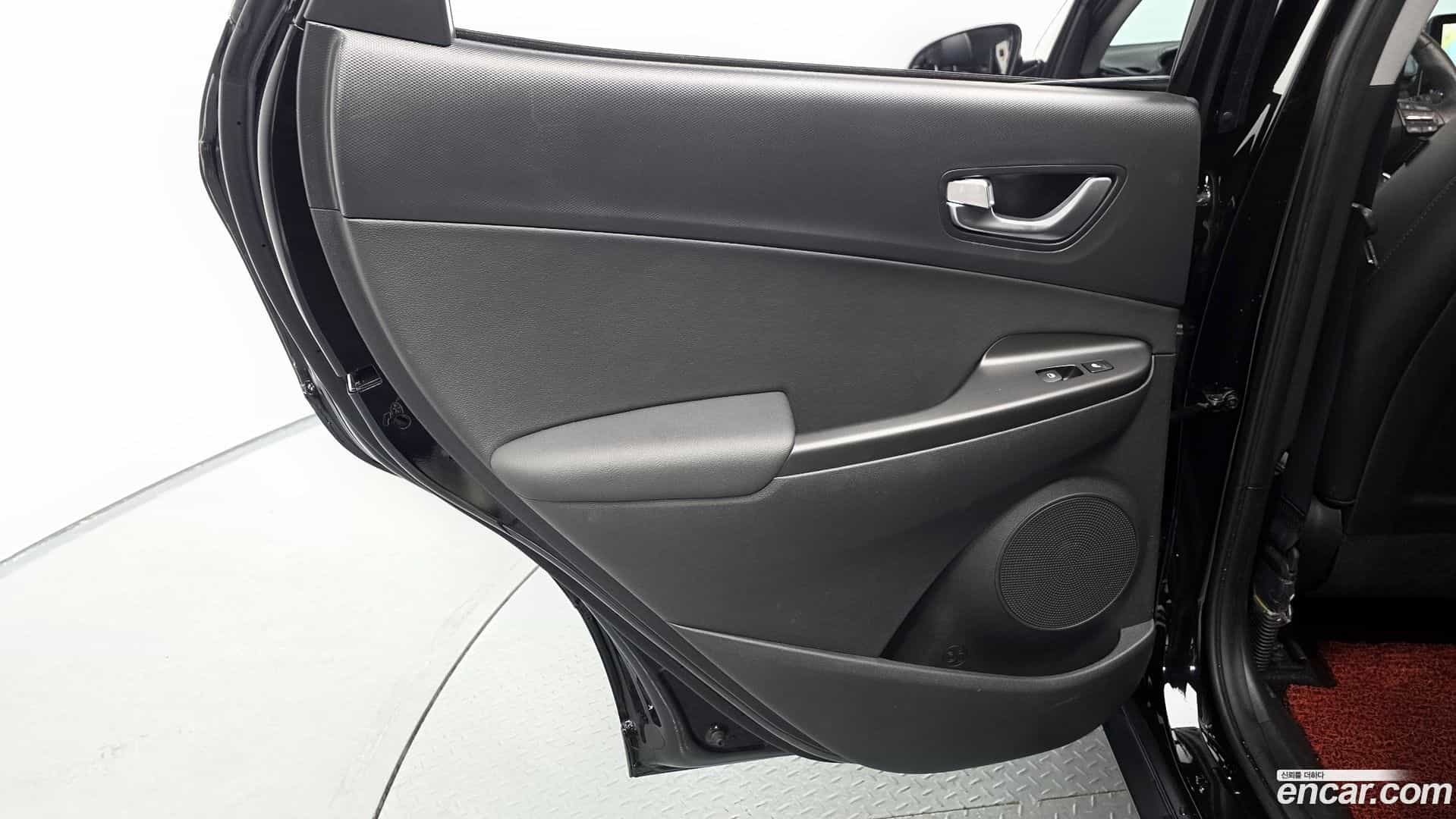 Kona Hyundai 2021.1-INNER-035