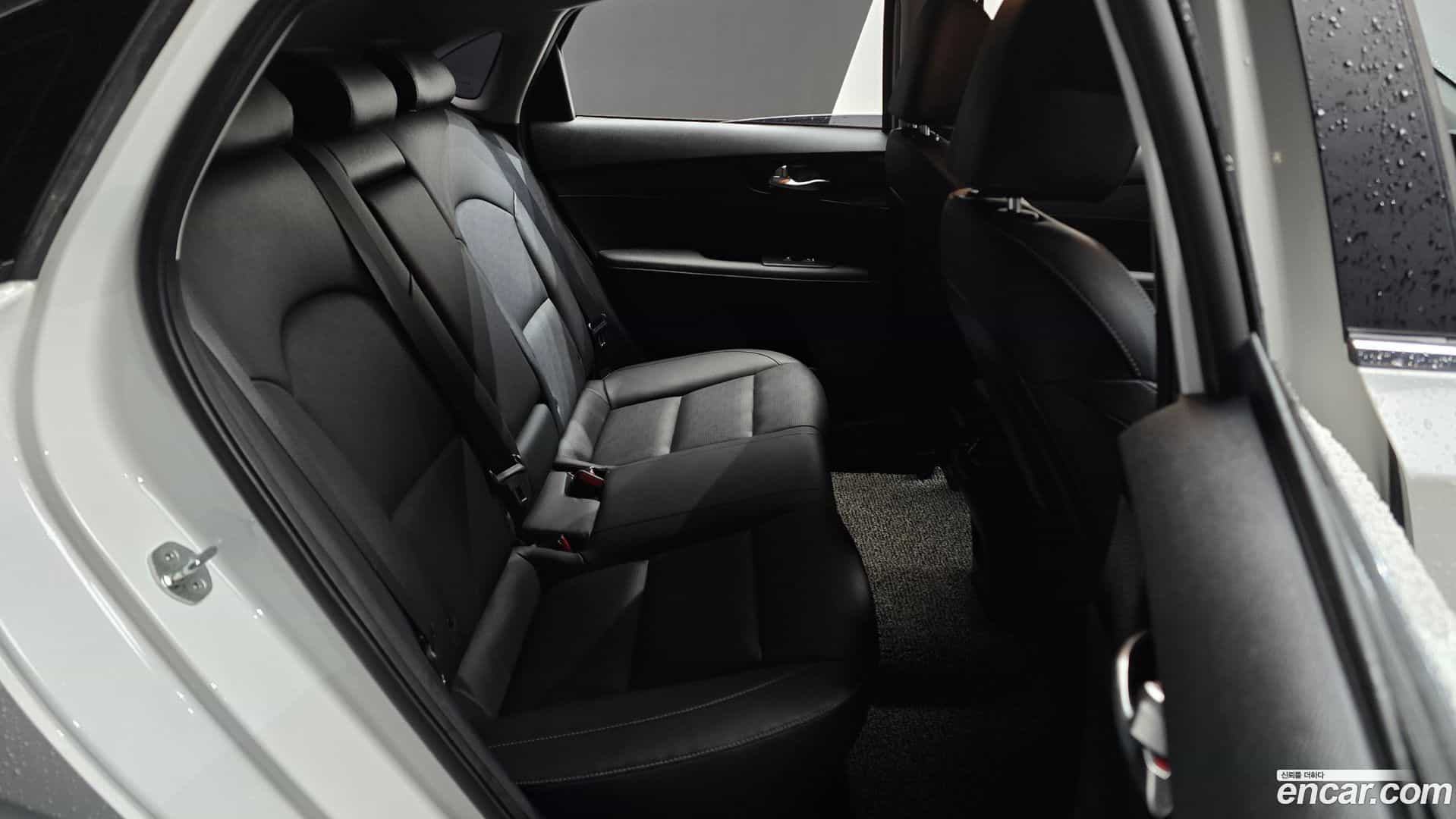K3 Kia 2021.4-OPTION-015