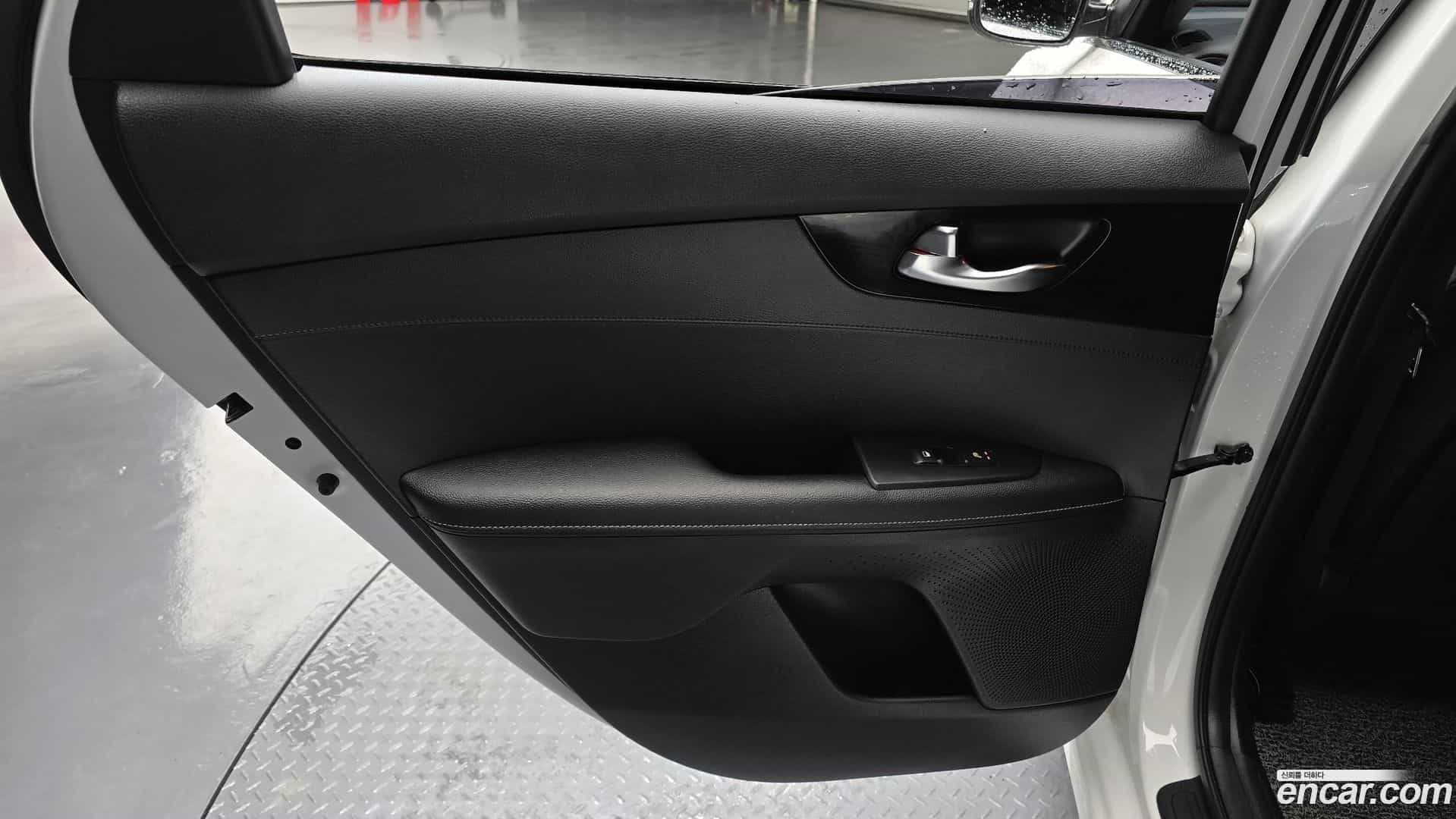 K3 Kia 2021.4-INNER-035