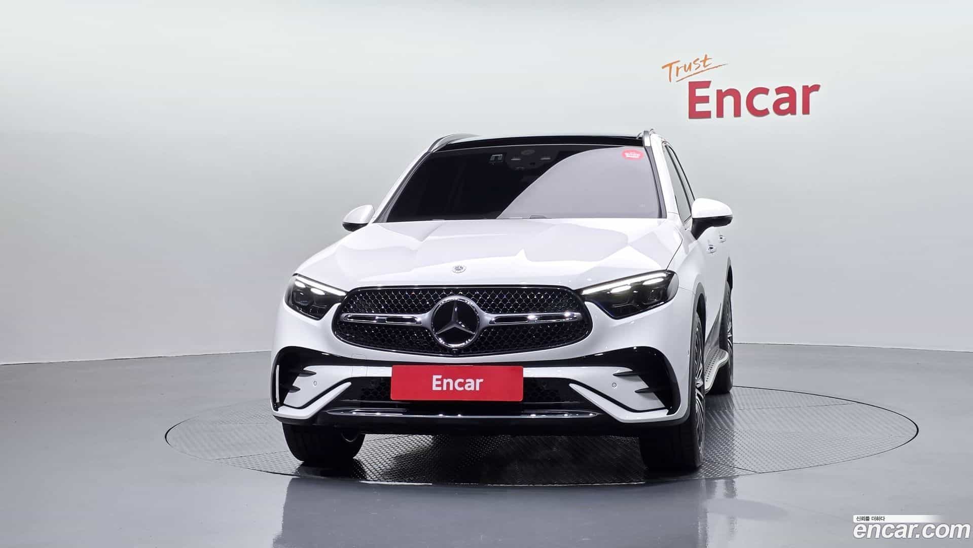 GLC-Class Mercedes-Benz 2025.2-OUTER-003