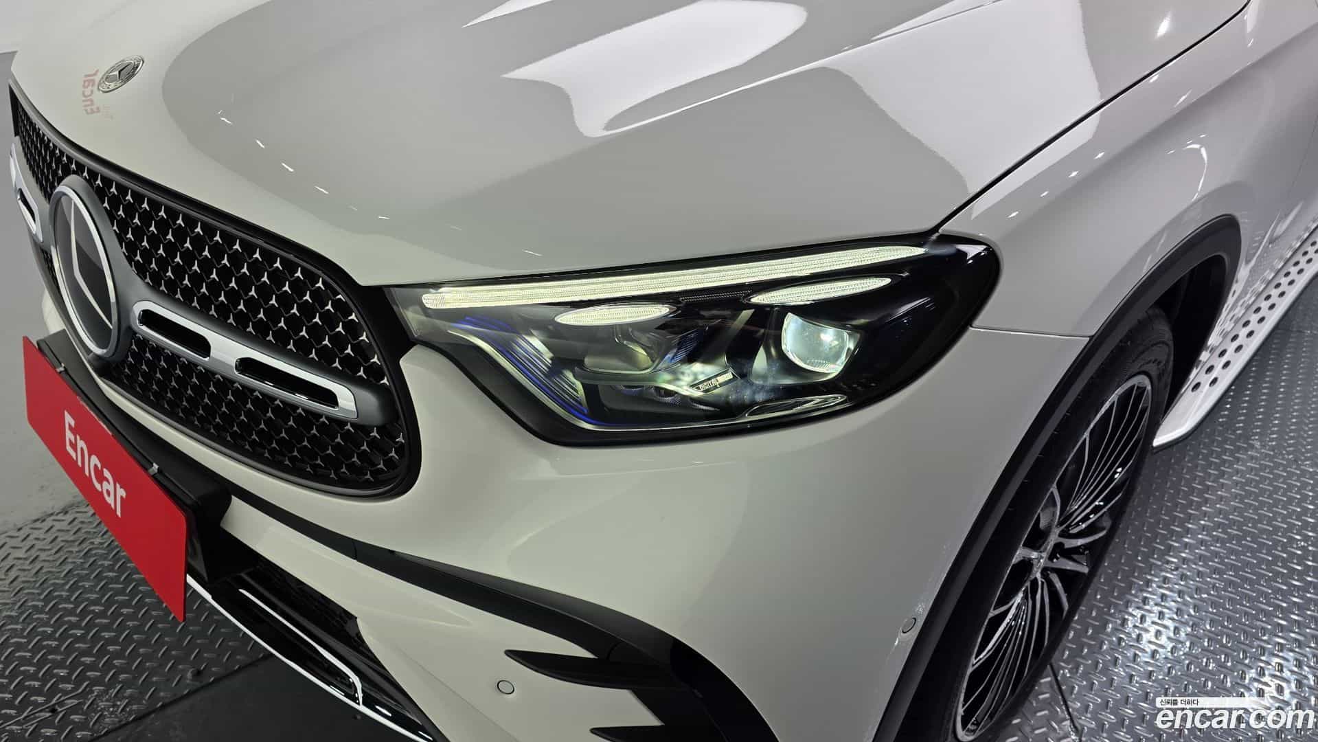 GLC-Class Mercedes-Benz 2025.2-OUTER-032
