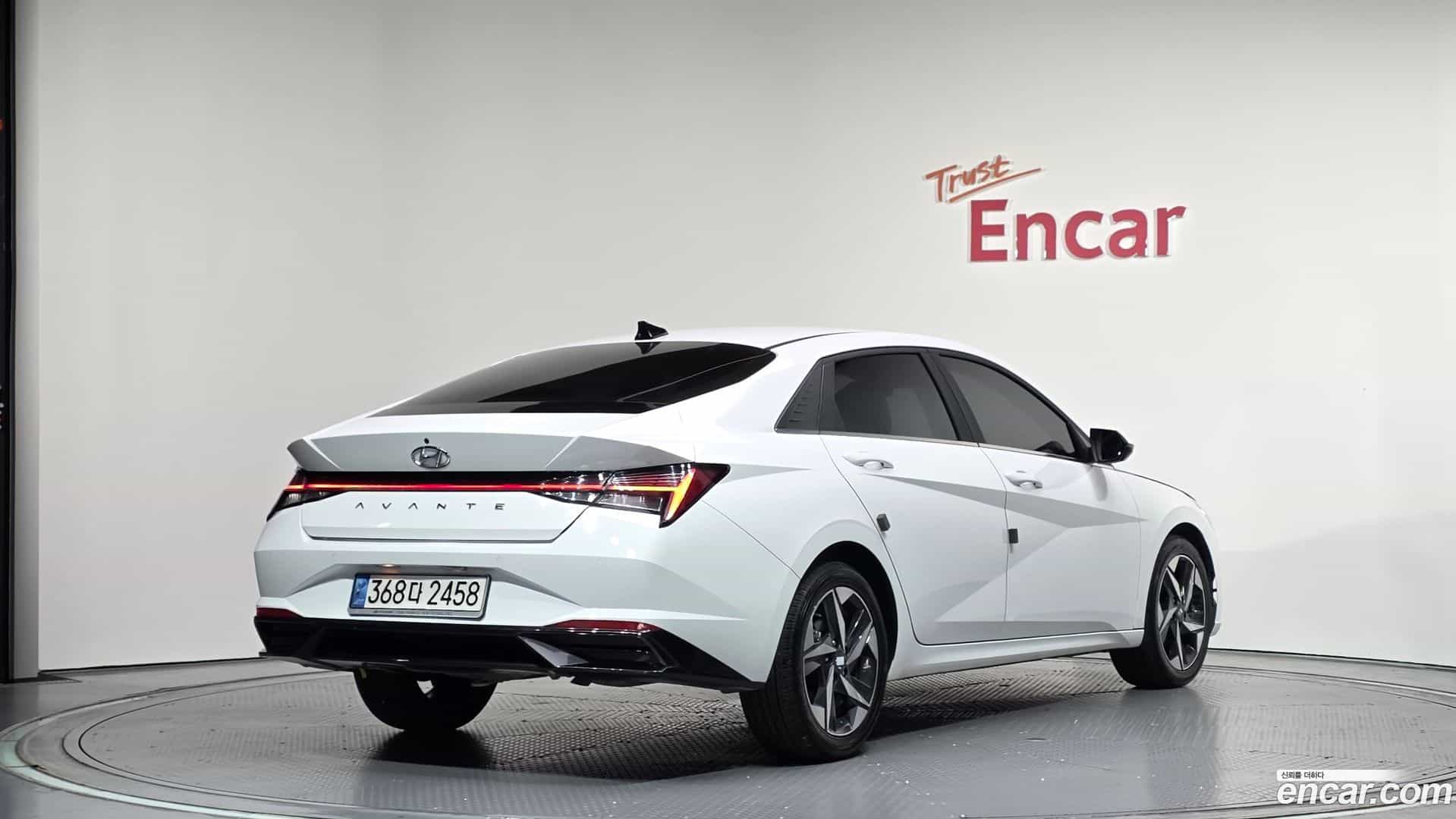 AVANTE Hyundai 2023.0-OUTER-002