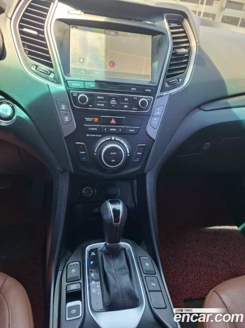 Santafe Hyundai 2017.7-OPTION-017