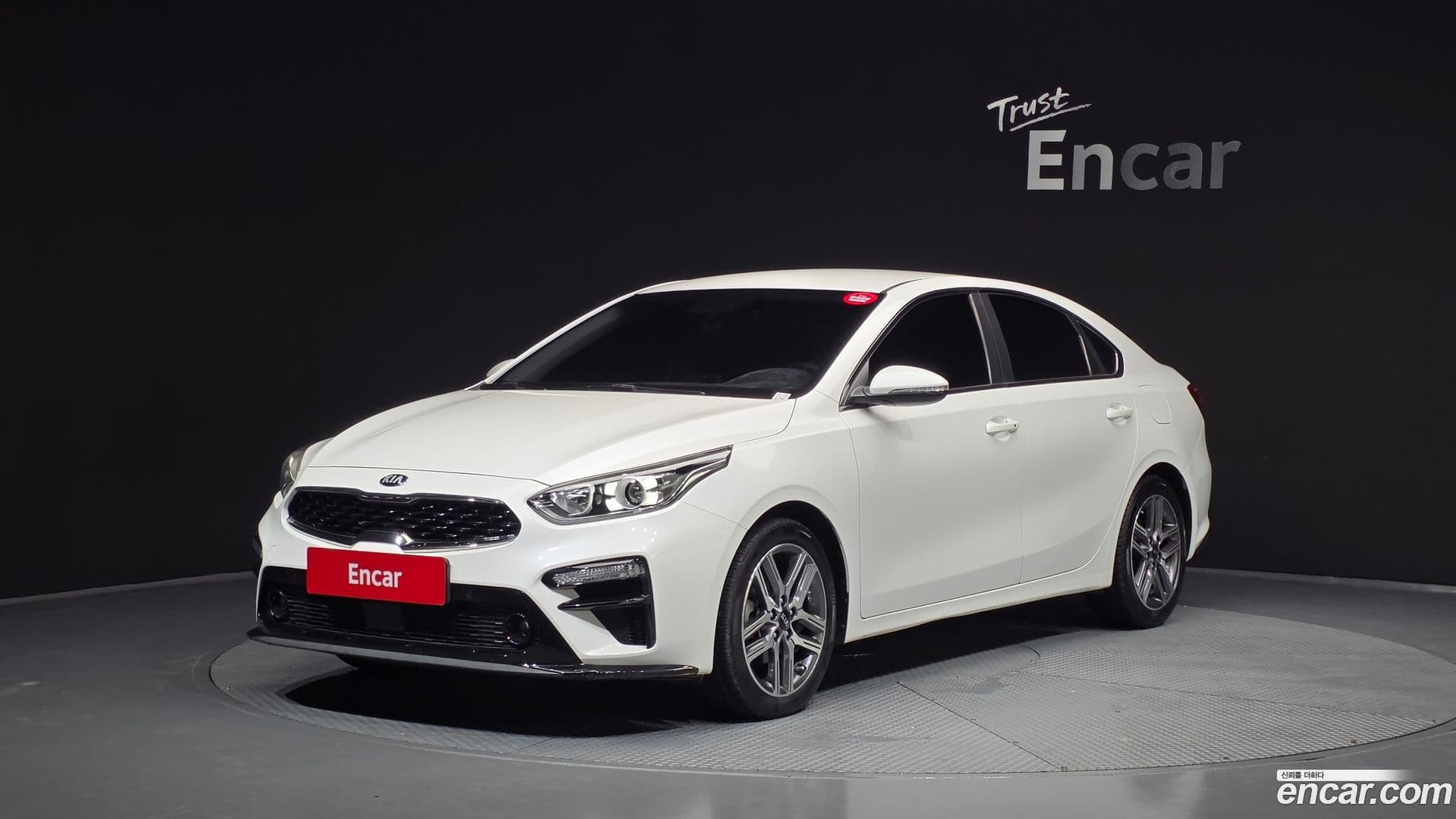 Main__Slider__Photo:K3 Kia 2018.6-0