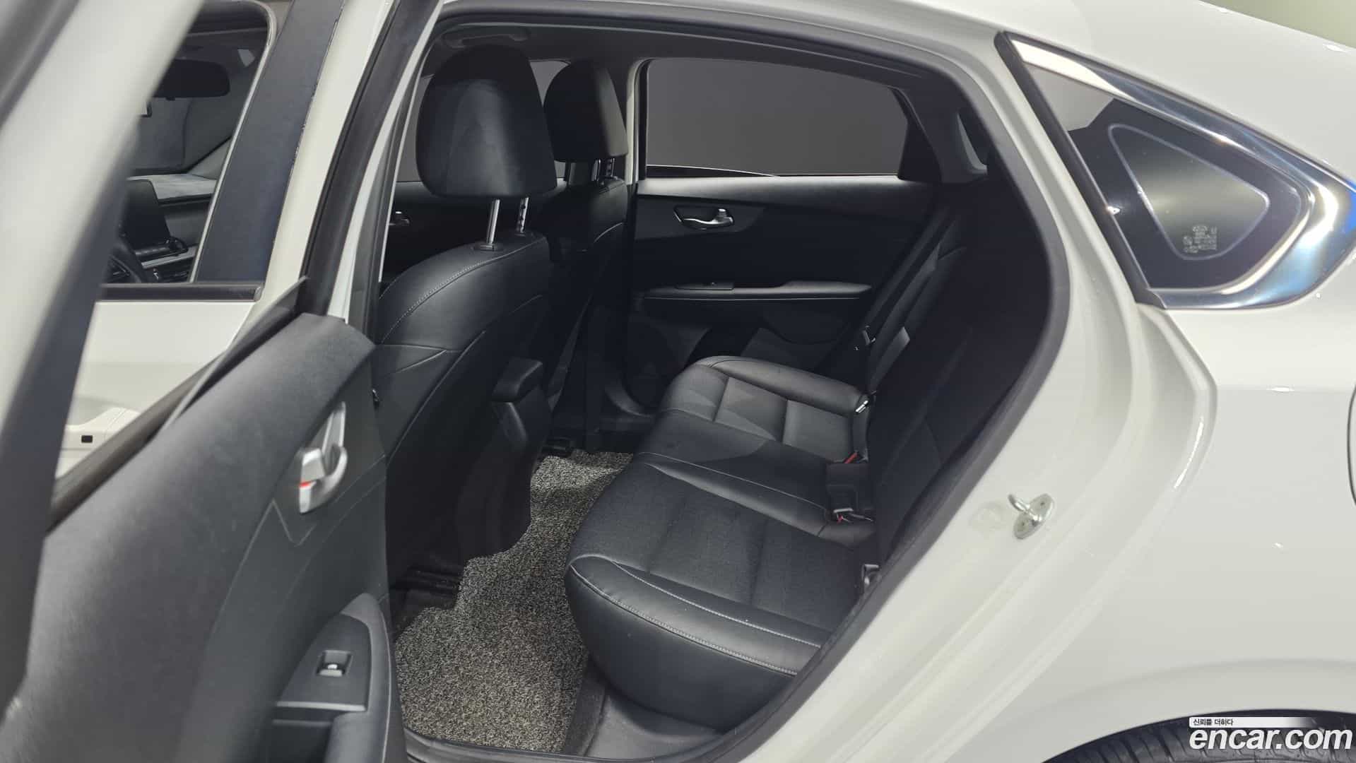 K3 Kia 2018.6-OPTION-015