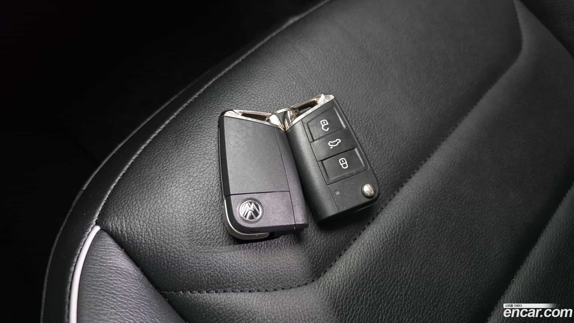Tiguan Volkswagen 2021.7-OPTION-045