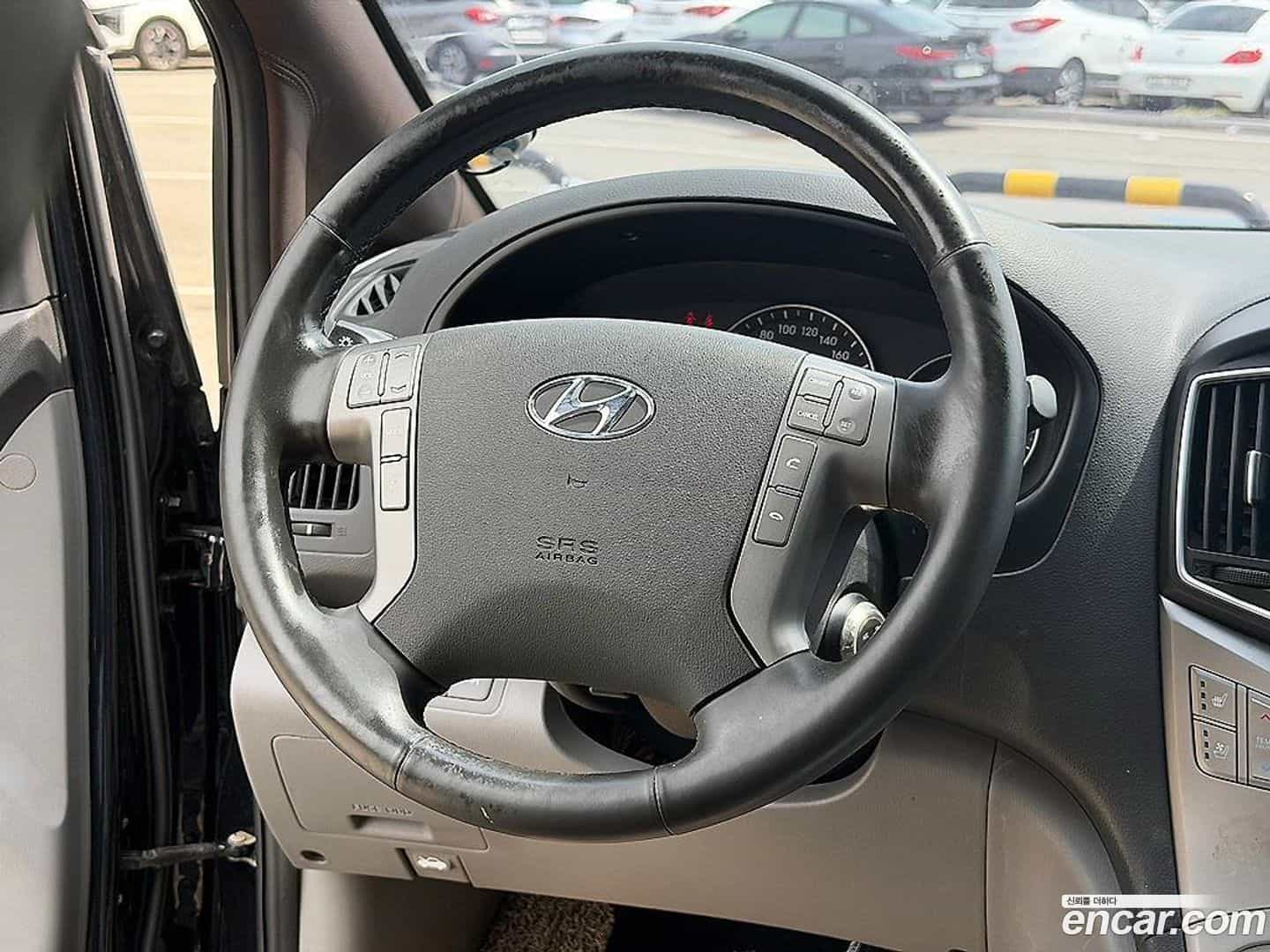 Starex Hyundai 2020.2-INNER-008
