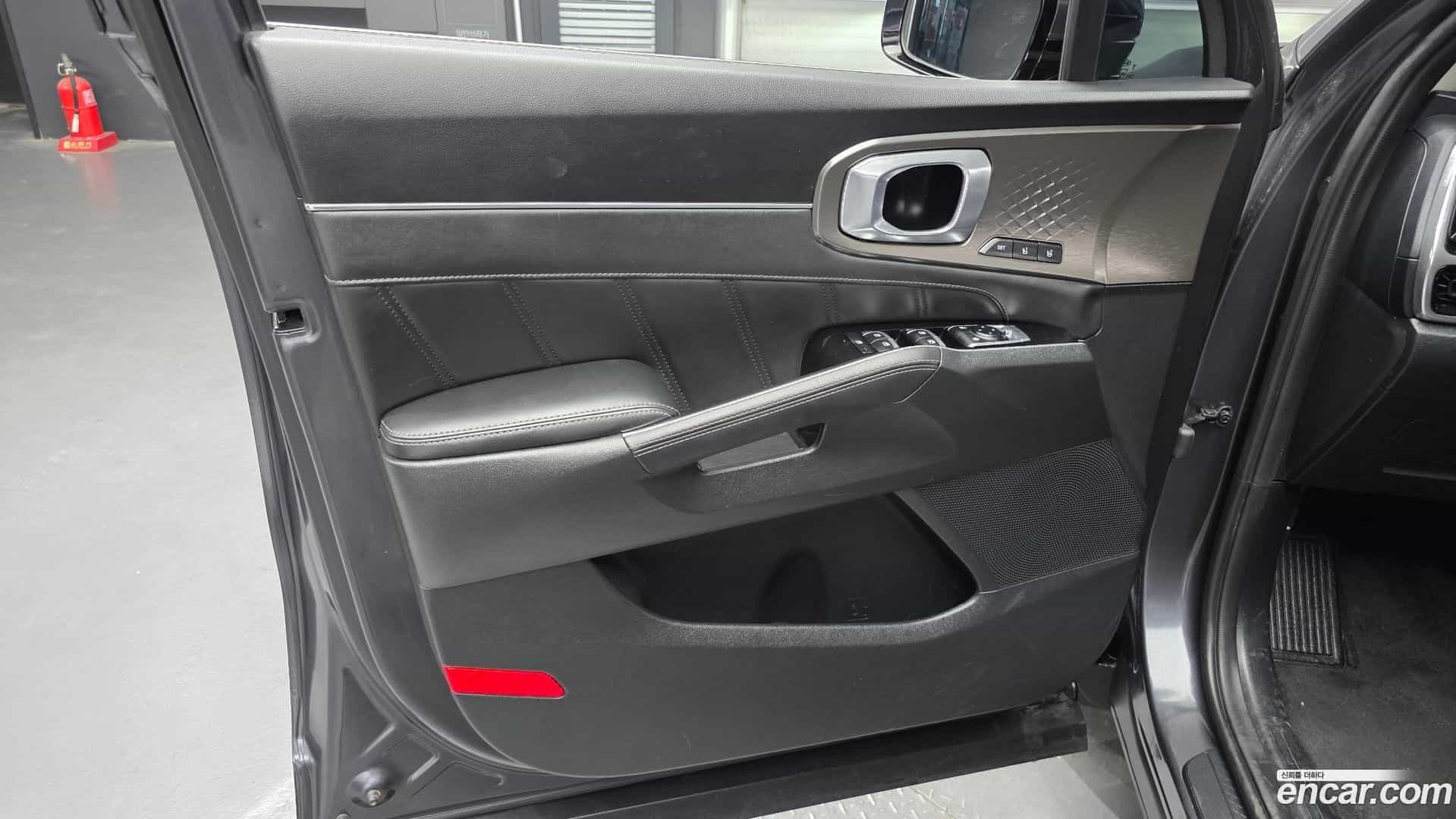 Sorento Kia 2021.5-INNER-034