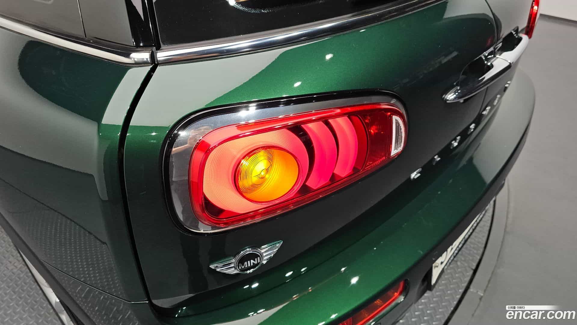 Clubman Mini 2017.10-OUTER-033