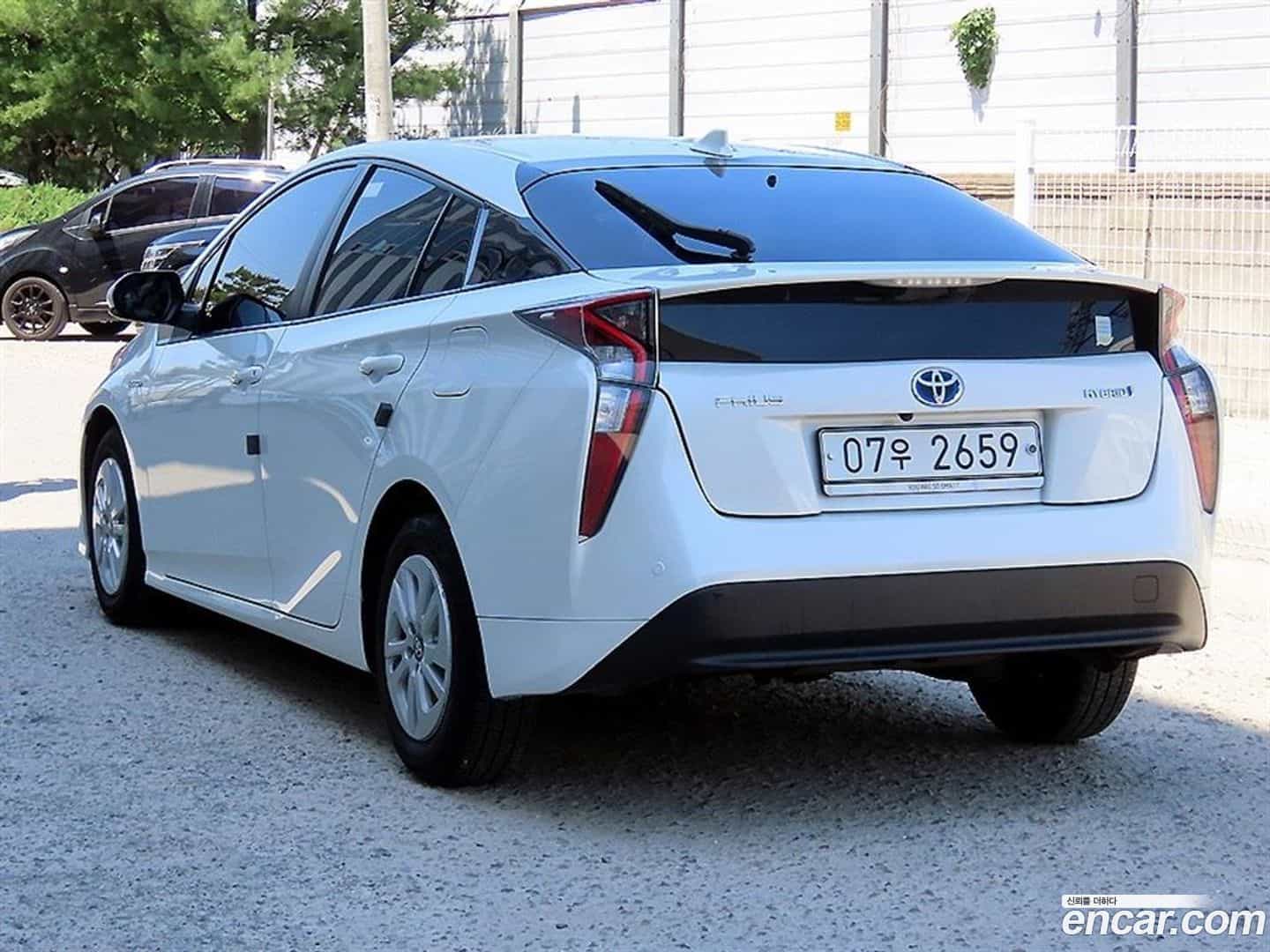Prius Toyota 2018.6-OUTER-003