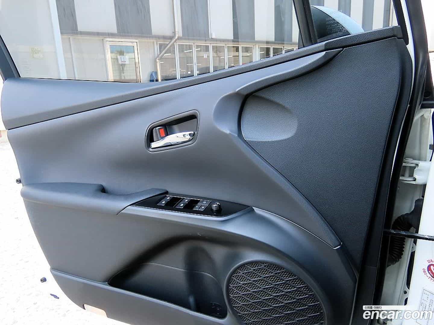 Prius Toyota 2018.6-OPTION-015