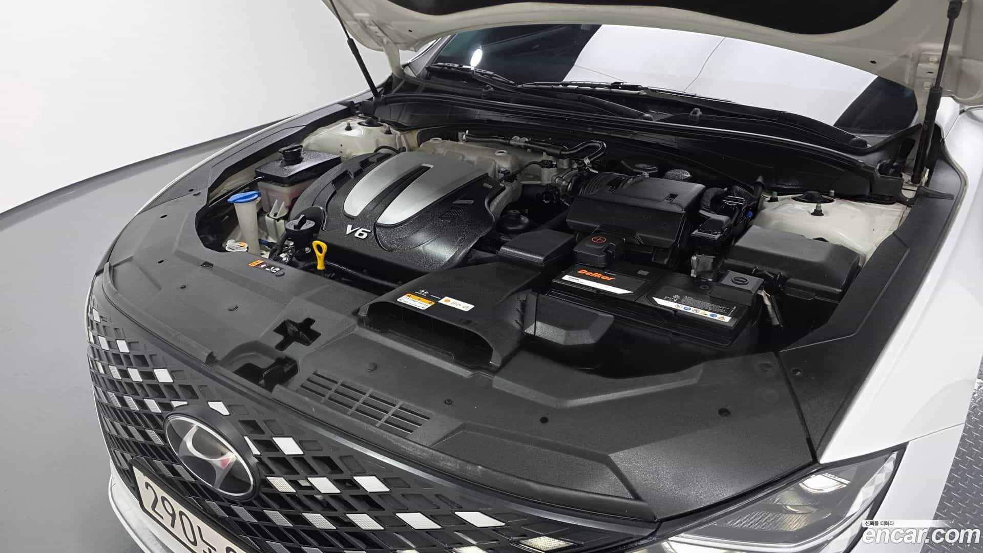 Grandeur Hyundai 2022.3-OUTER-006