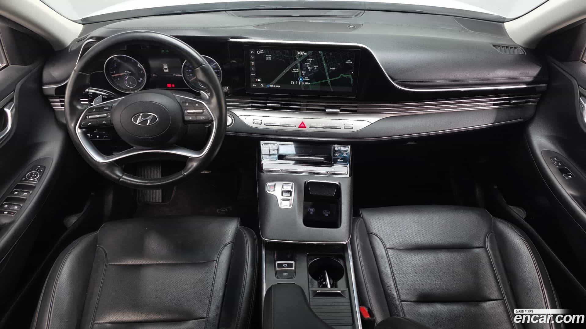 Grandeur Hyundai 2022.3-INNER-007