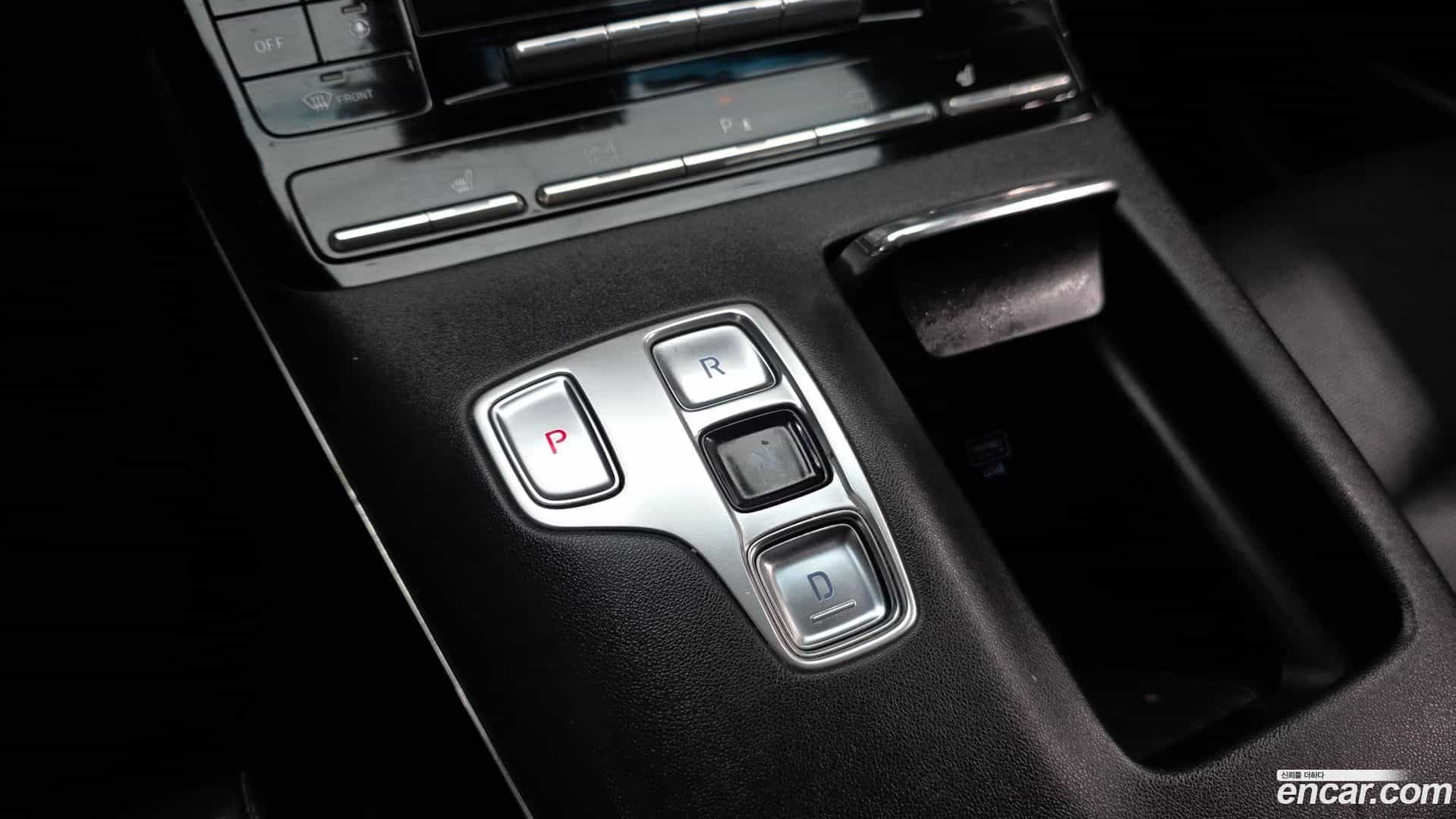 Grandeur Hyundai 2022.3-INNER-009