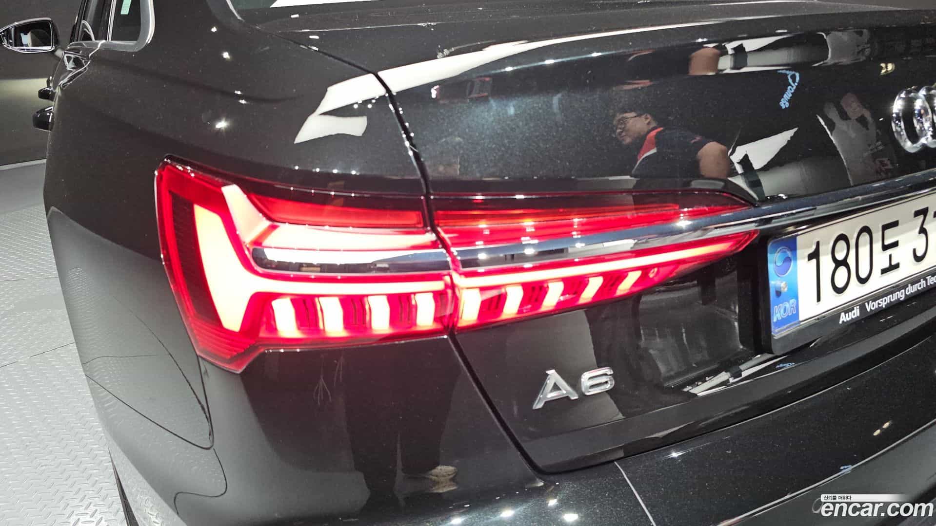 A6 Audi 2021.1-OUTER-033