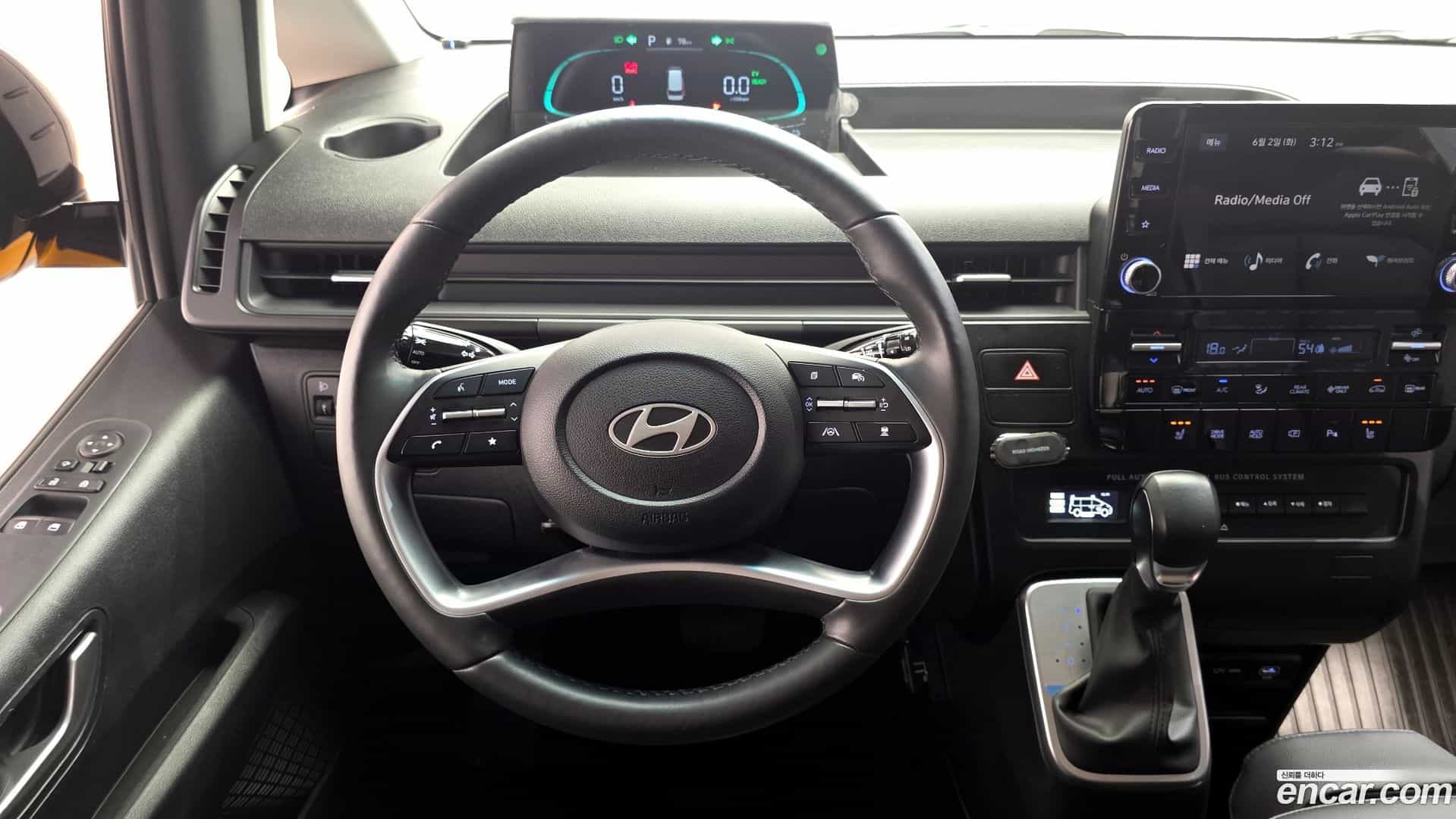 Staria Hyundai 2025.4-OPTION-018