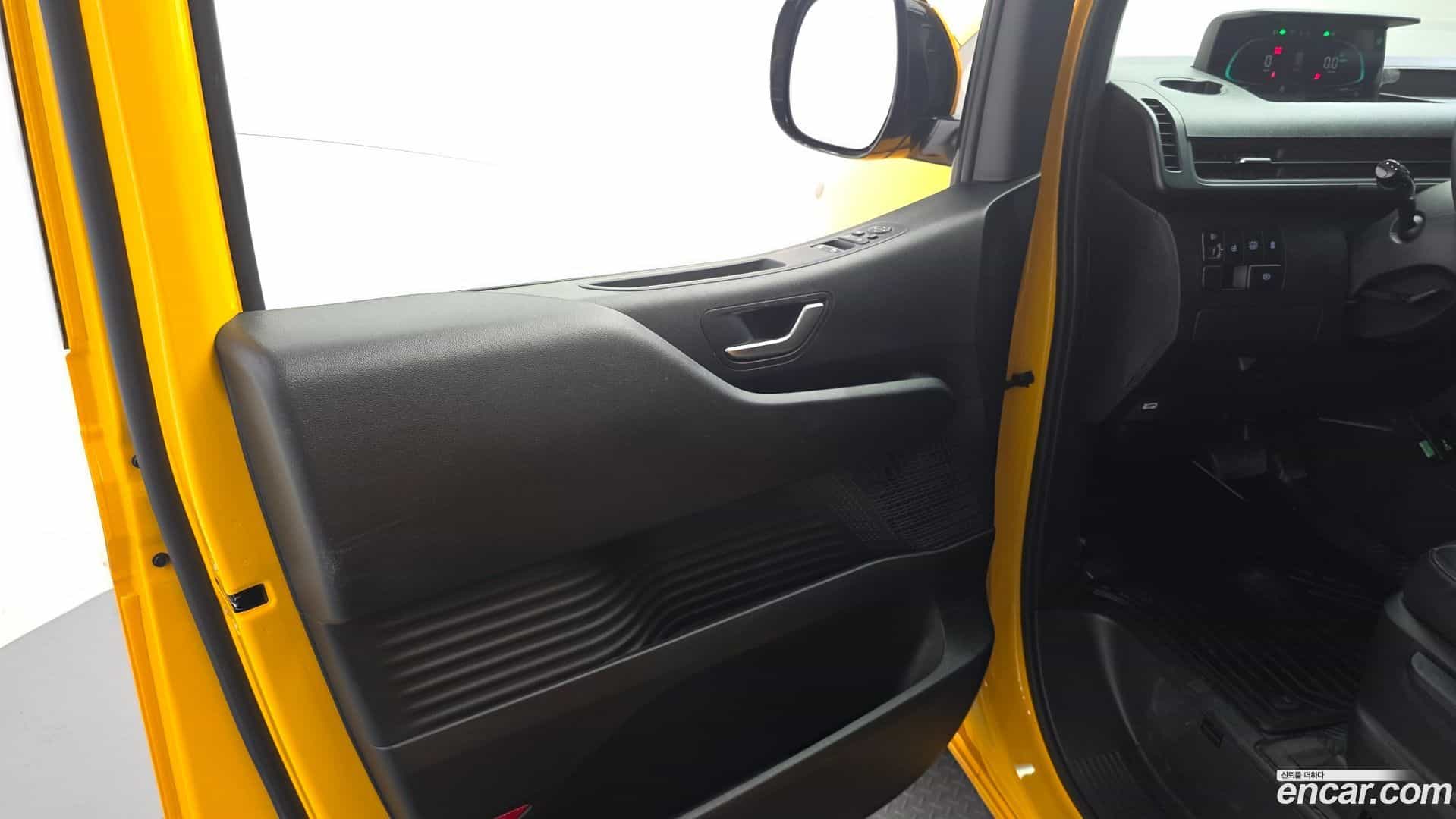Staria Hyundai 2025.4-INNER-034
