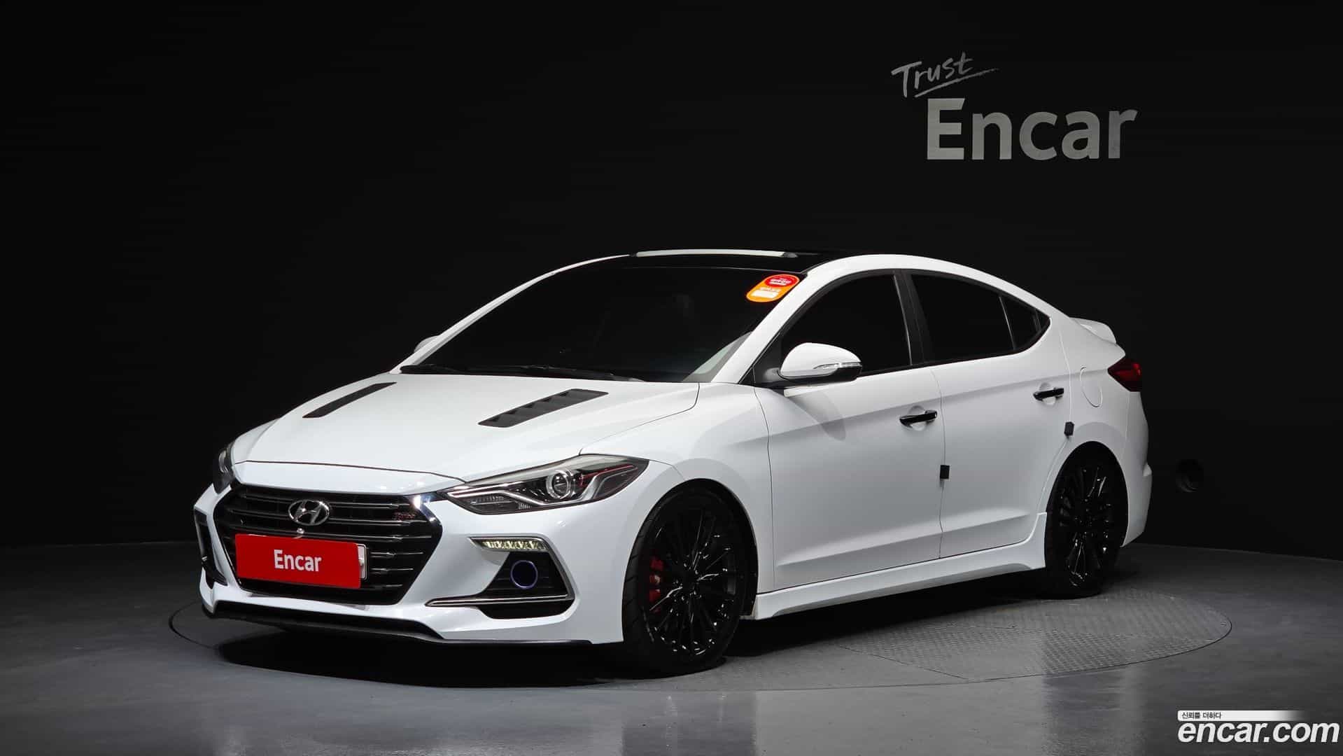 AVANTE Hyundai 2018.2-OUTER-001