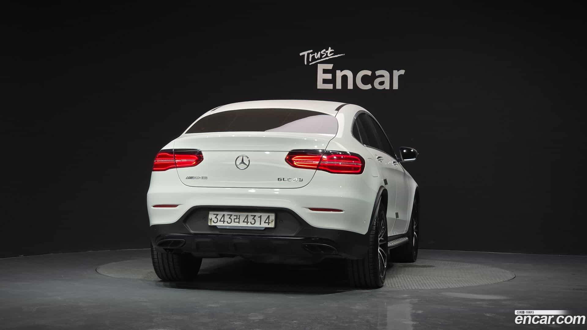 GLC-Class Mercedes-Benz 2017.11-OUTER-004