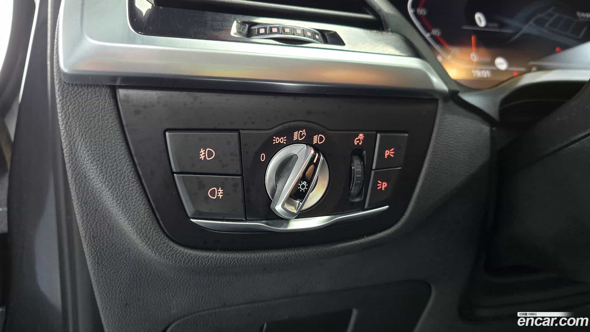 X4 BMW 2021.8-OPTION-041